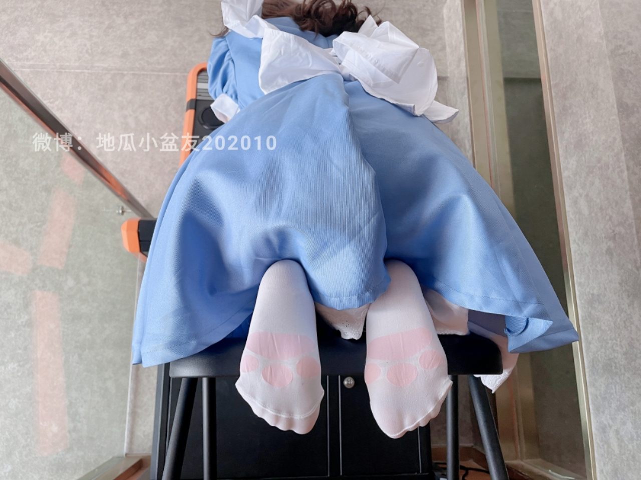 地瓜小盆友 - 蓝白女仆（20P）