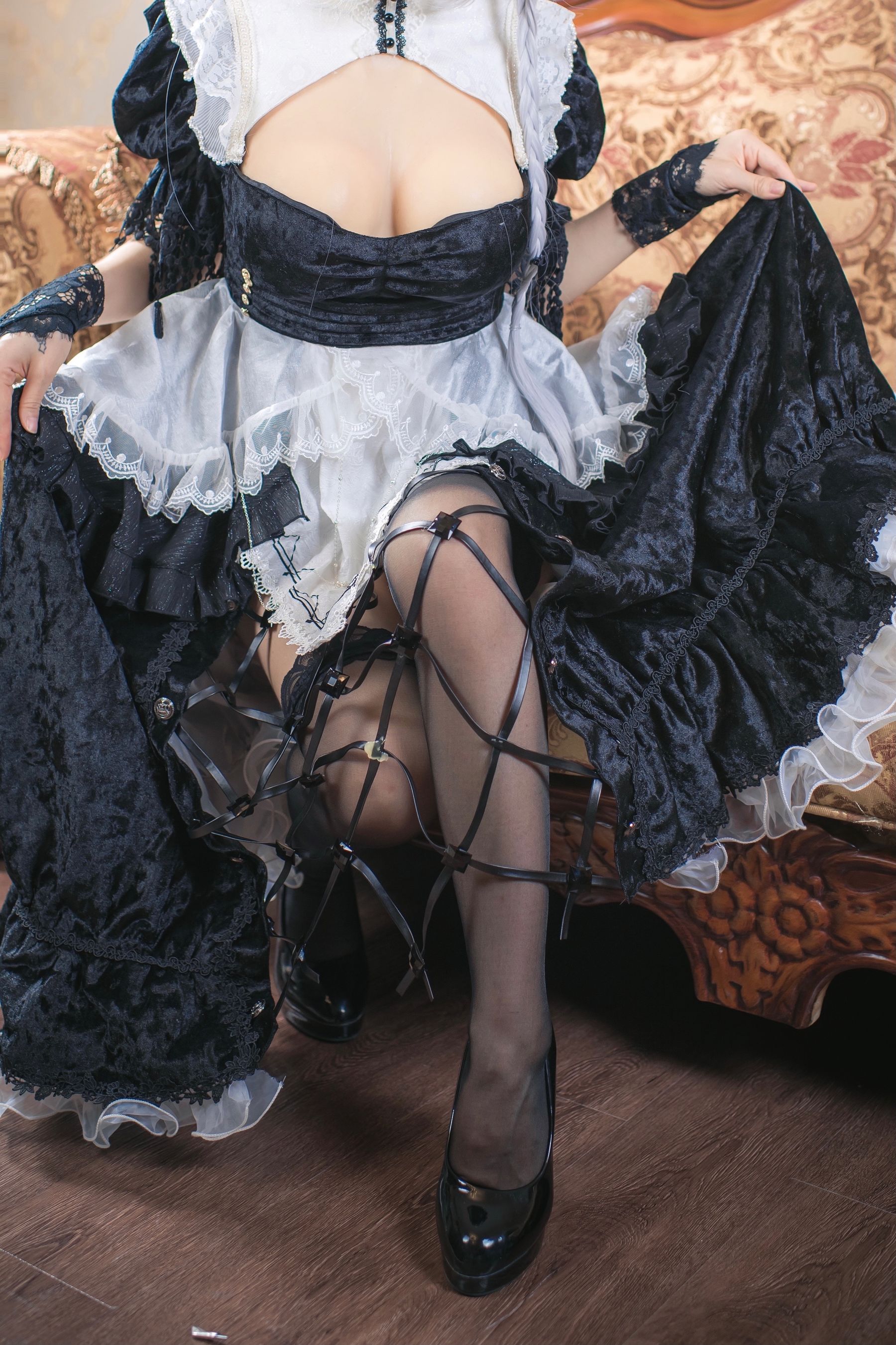 [福利COS] Coser衣衣 - 赫敏（30P）