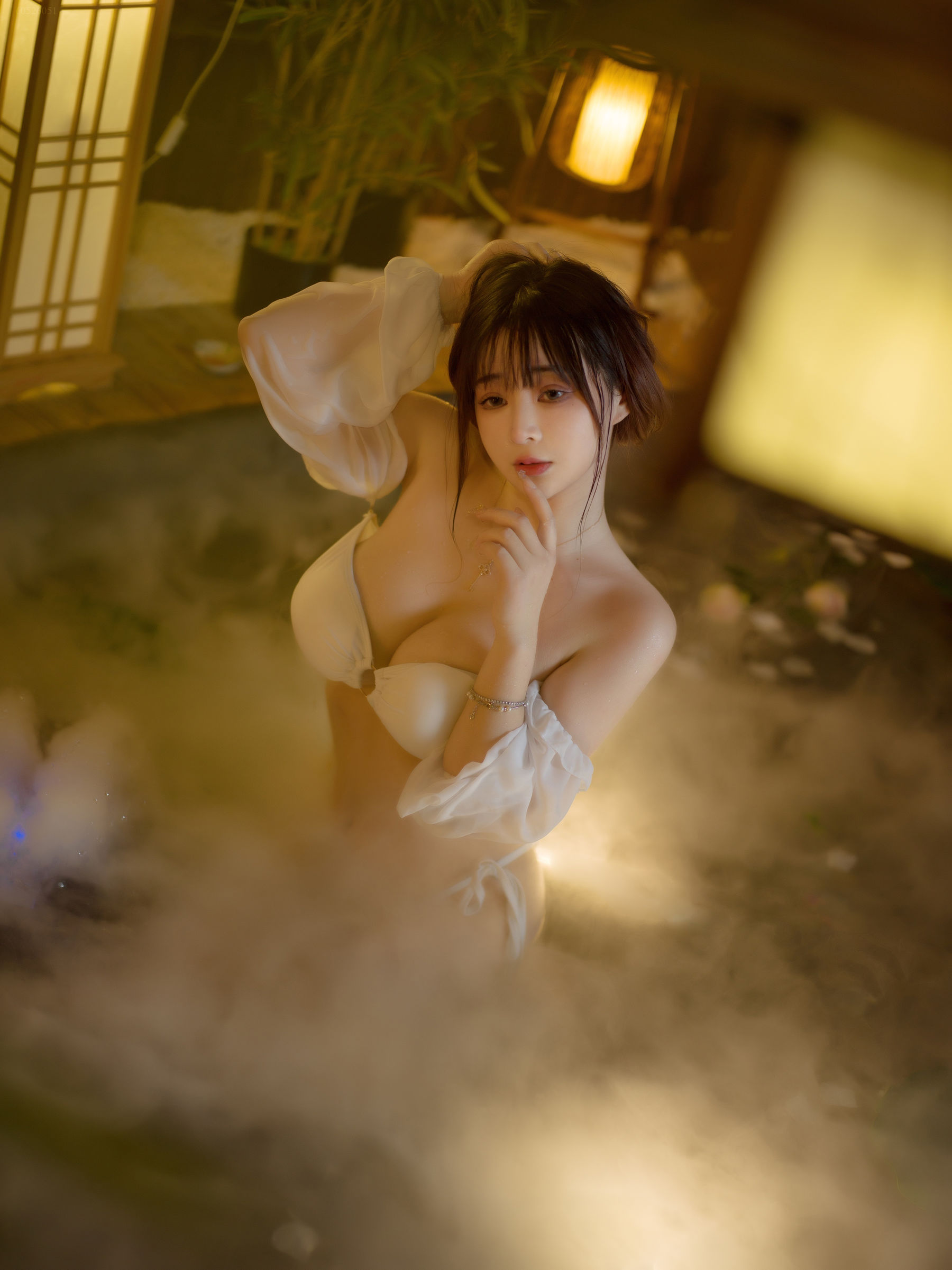 动漫博主叉子宝宝 - 温泉（53P）