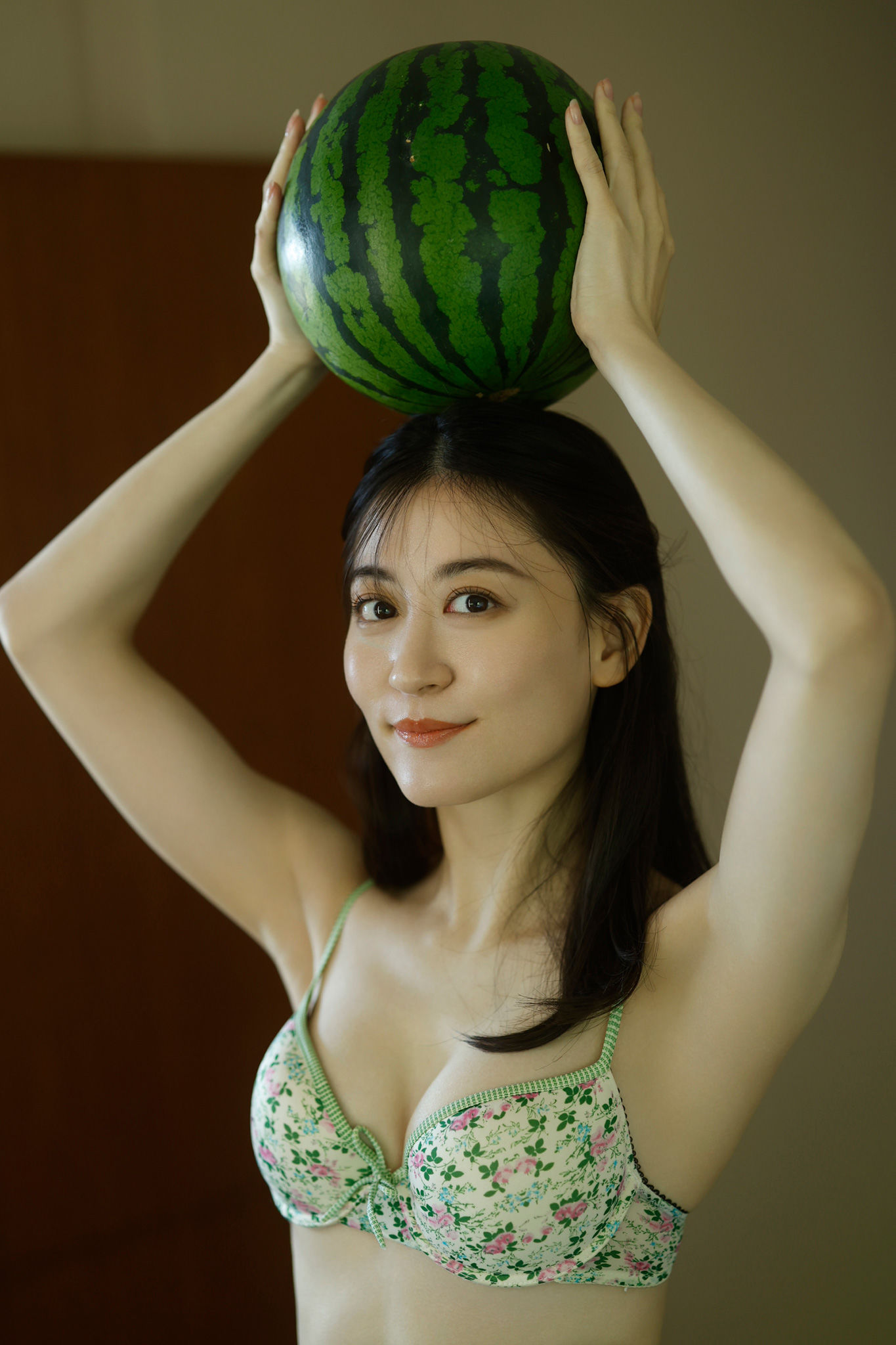 Kei Jonishi 上西恵 – 純白の艶肌（68P）