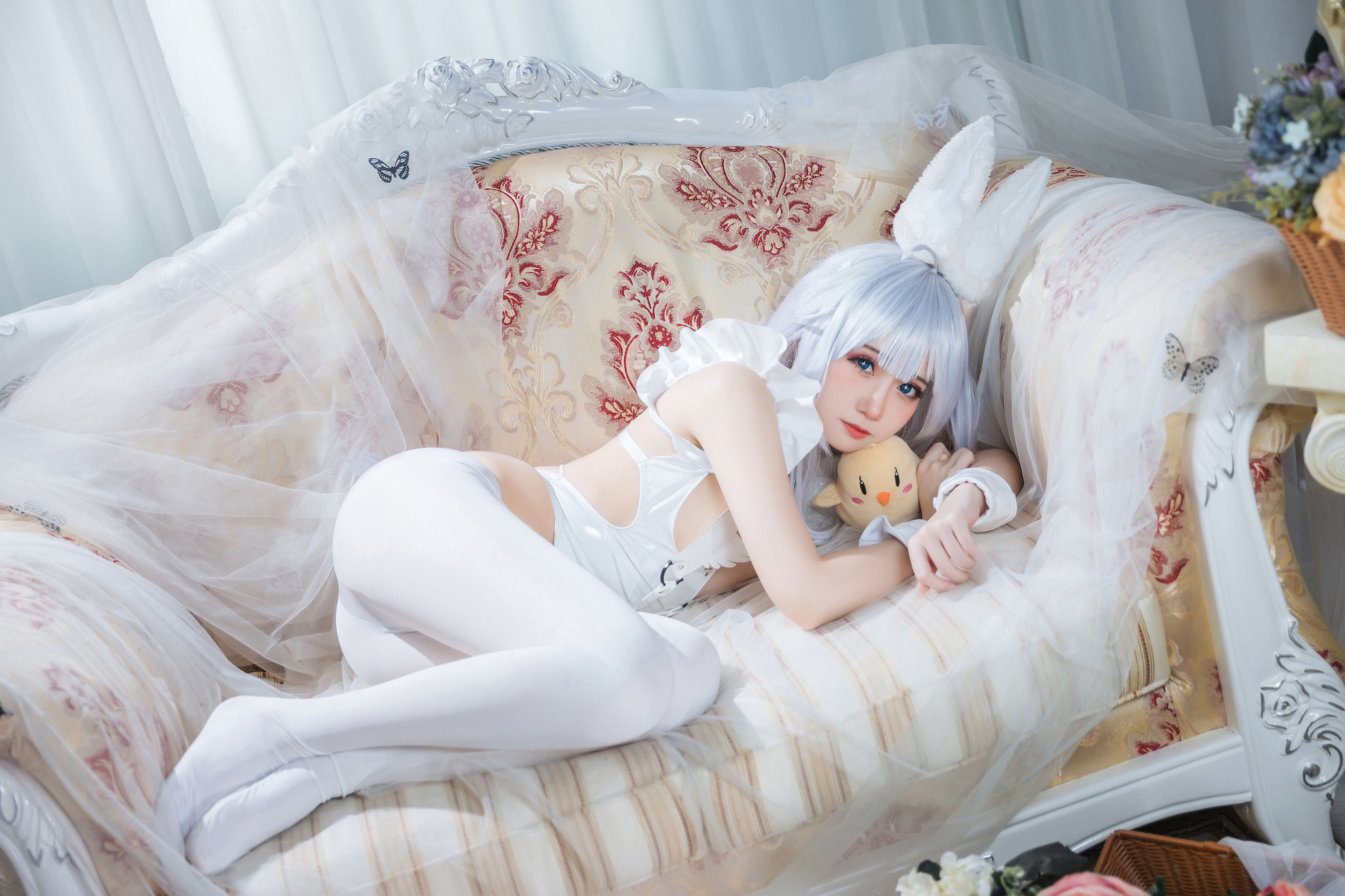 [福利COS] 焖焖碳 - 恶毒兔头（14P）