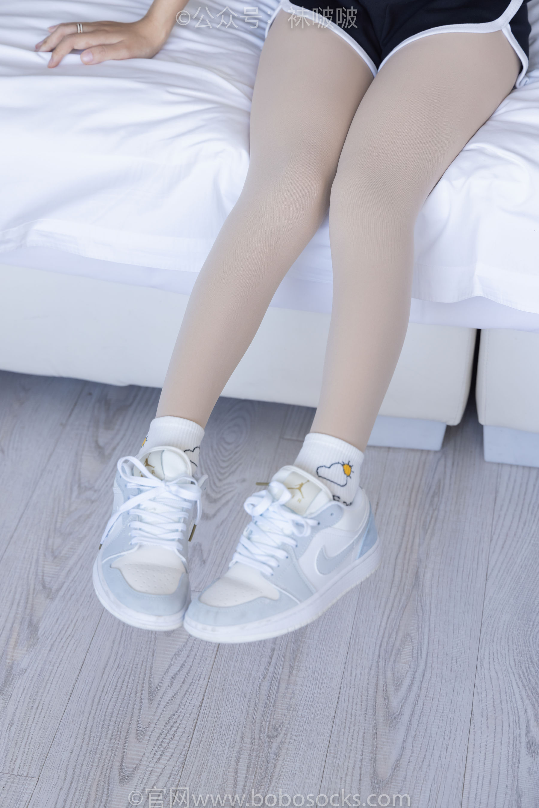 BoBoSocks袜啵啵 No.031 小奶熊-AJ板鞋、白棉袜、厚肉丝（148P）