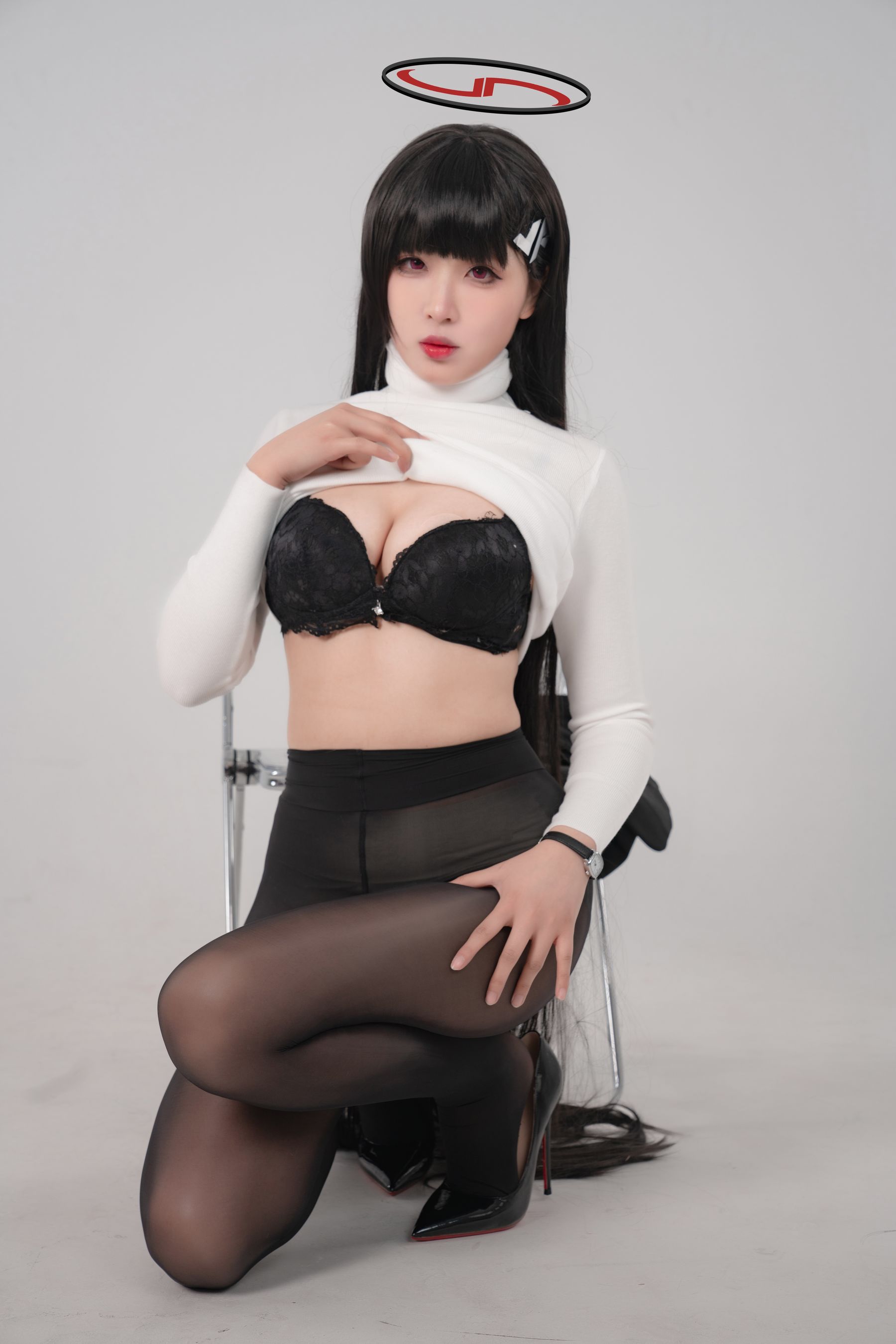 轩萧学姐 - 碧蓝档案 莉音 白毛衣（13P）