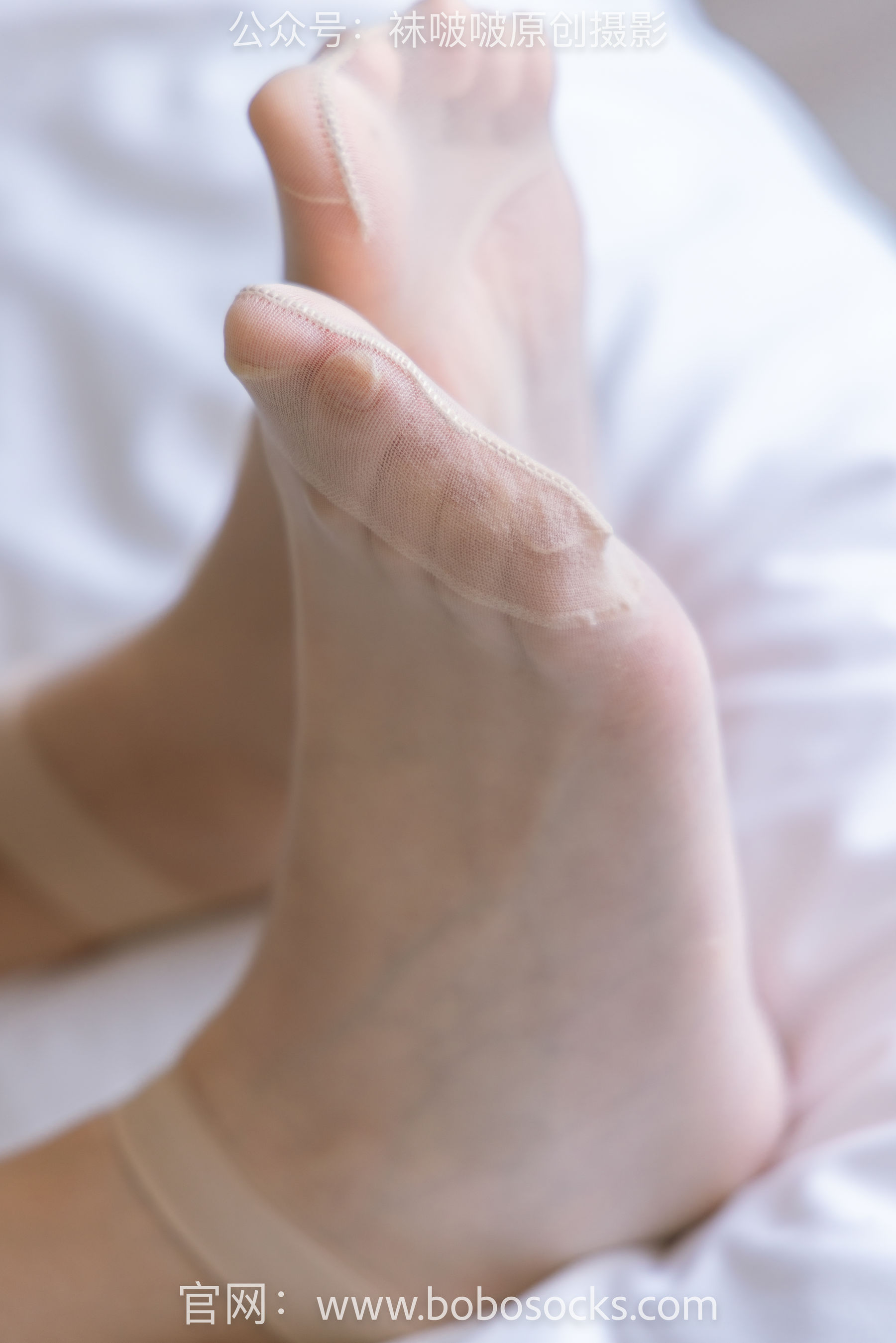 BoBoSocks袜啵啵 No.139 小甜豆-高跟鞋、短肉丝、空姐制服（140P）-爱变色