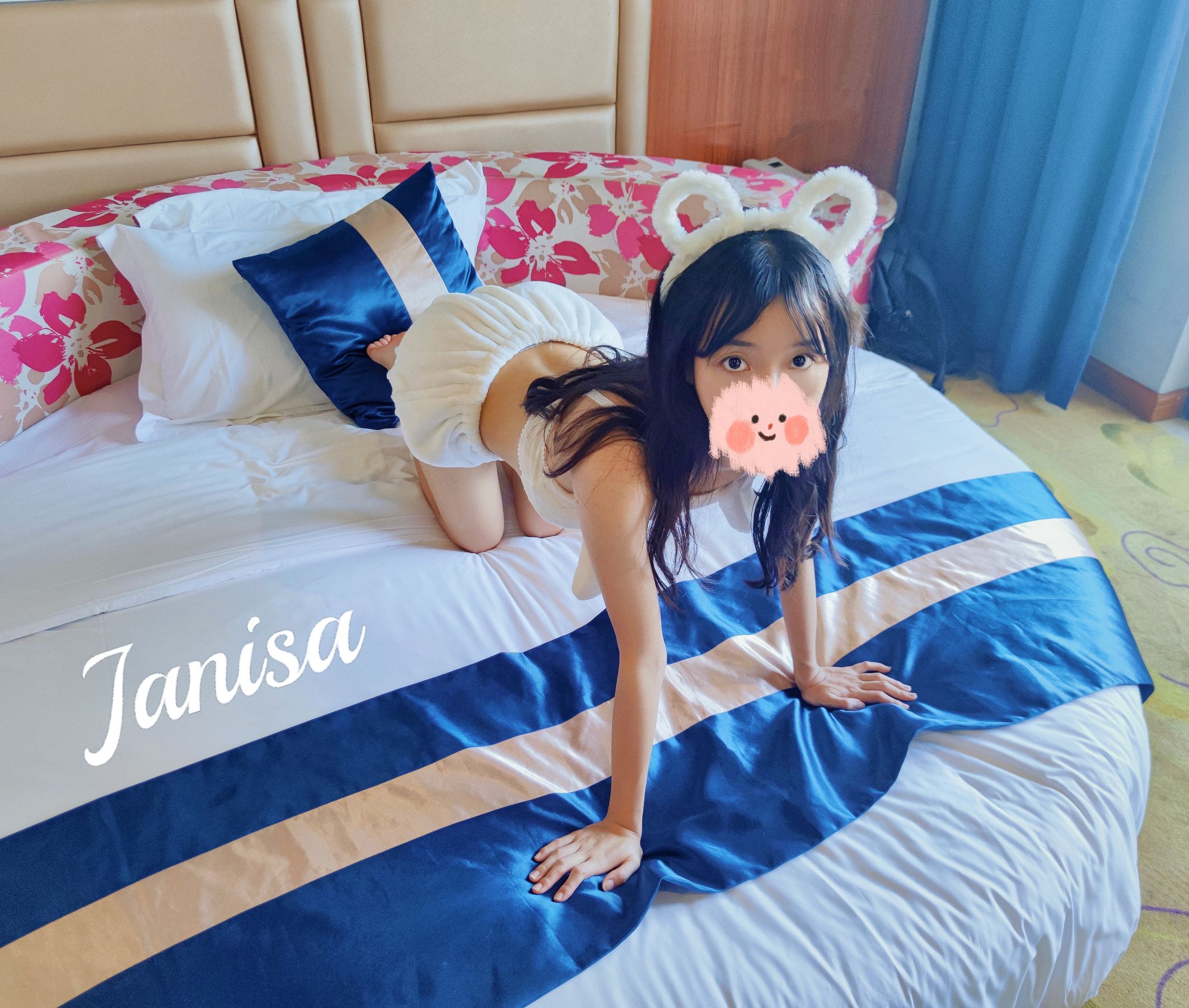 Janisa - 小白兔（17P）