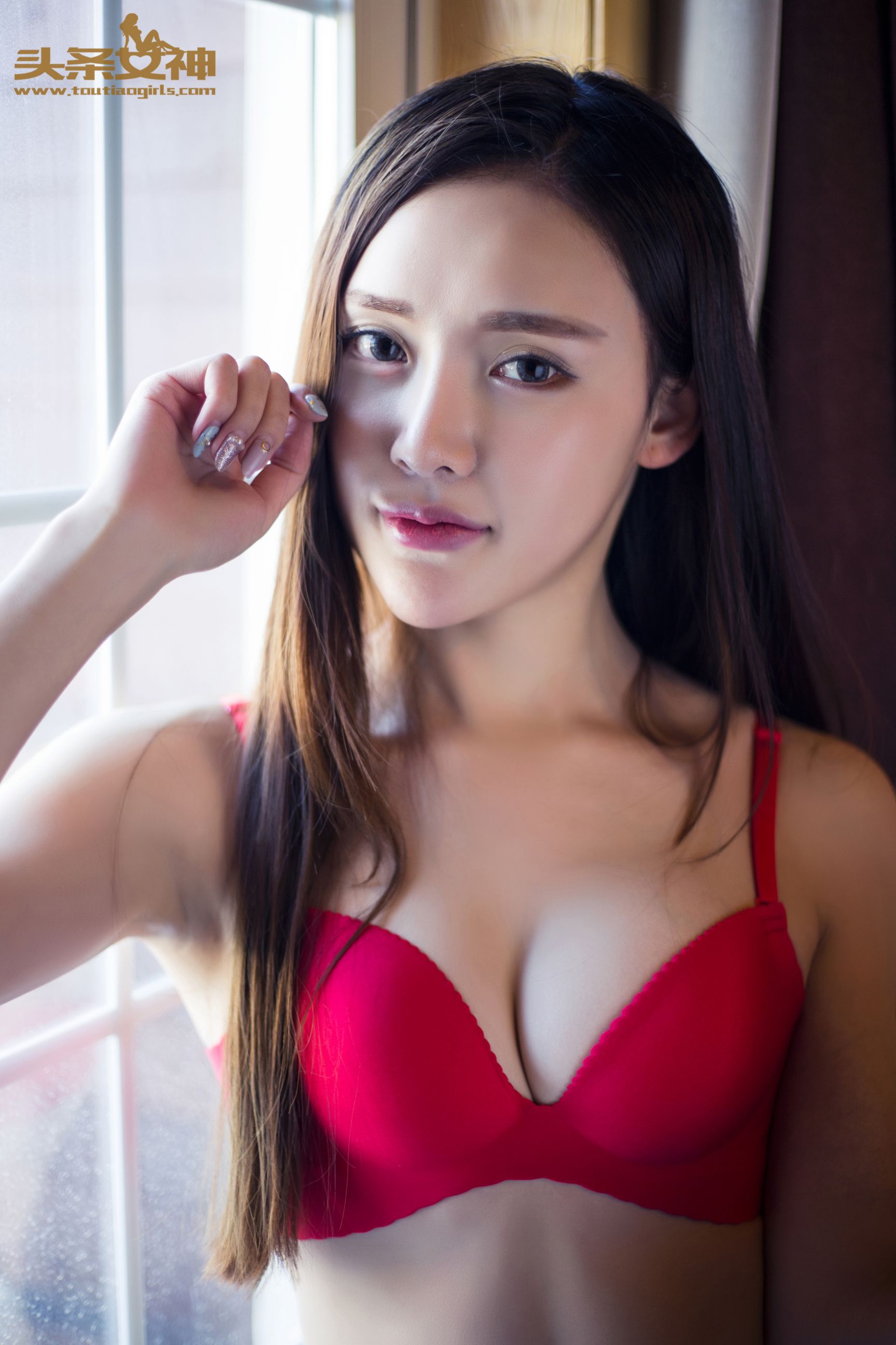 崔昭妍《雪屋比基尼》 [头条女神]（22P）