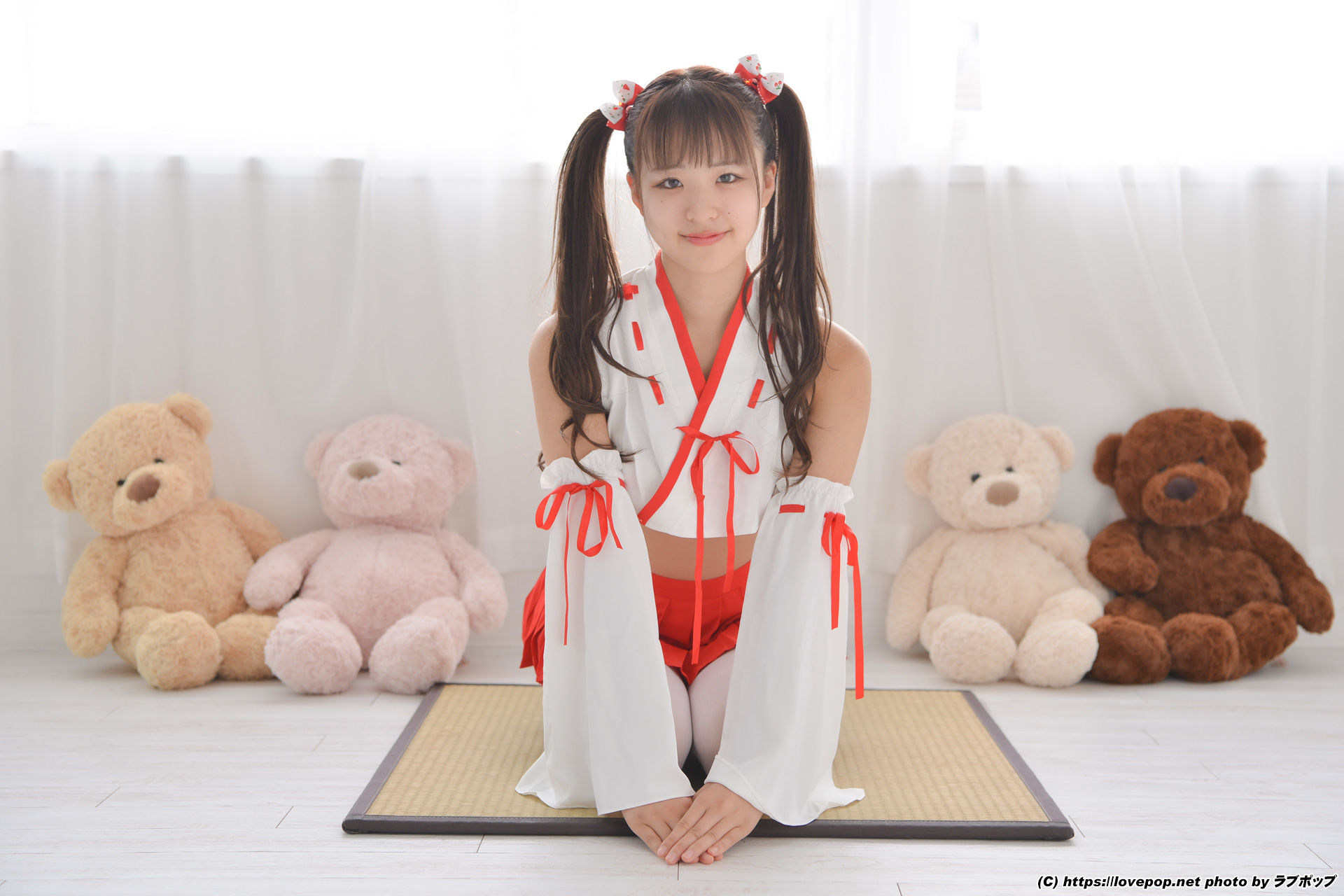 [LOVEPOP] Sakura Ootawa 太田和さくら Photoset 02（77P）