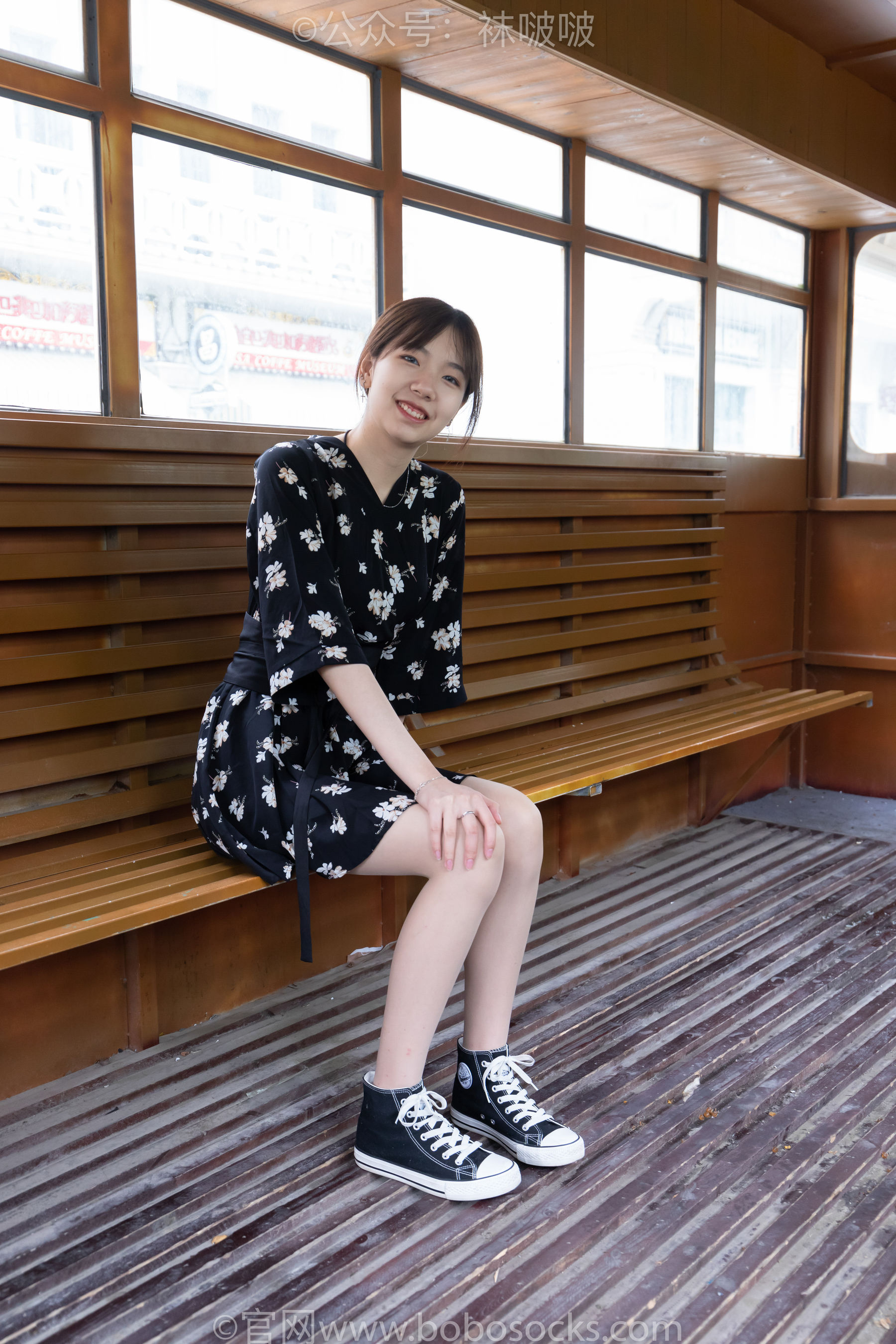 BoBoSocks袜啵啵 No.013 小甜豆-匡威帆布鞋、浅灰色短棉袜、肉丝（132P）