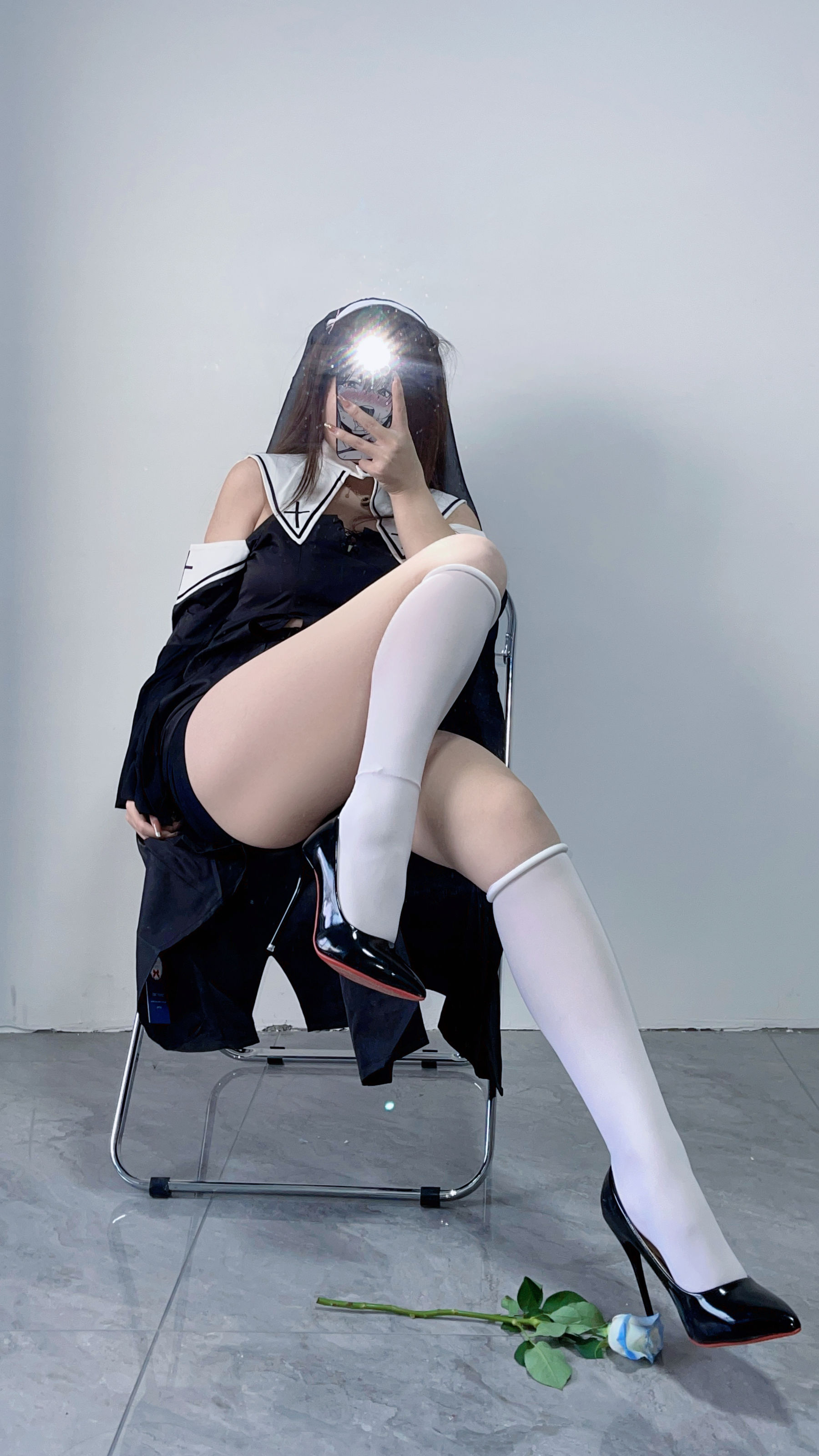 桃沢樱呀 - 纯情修女（32P）