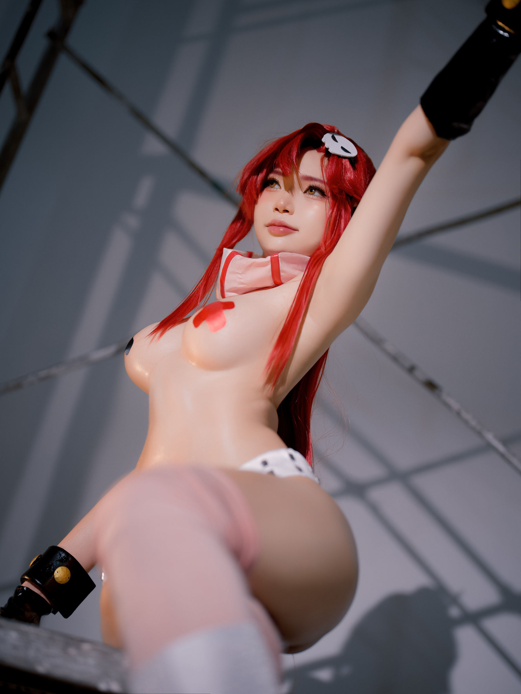 ZinieQ - Yoko Littner（38P）
