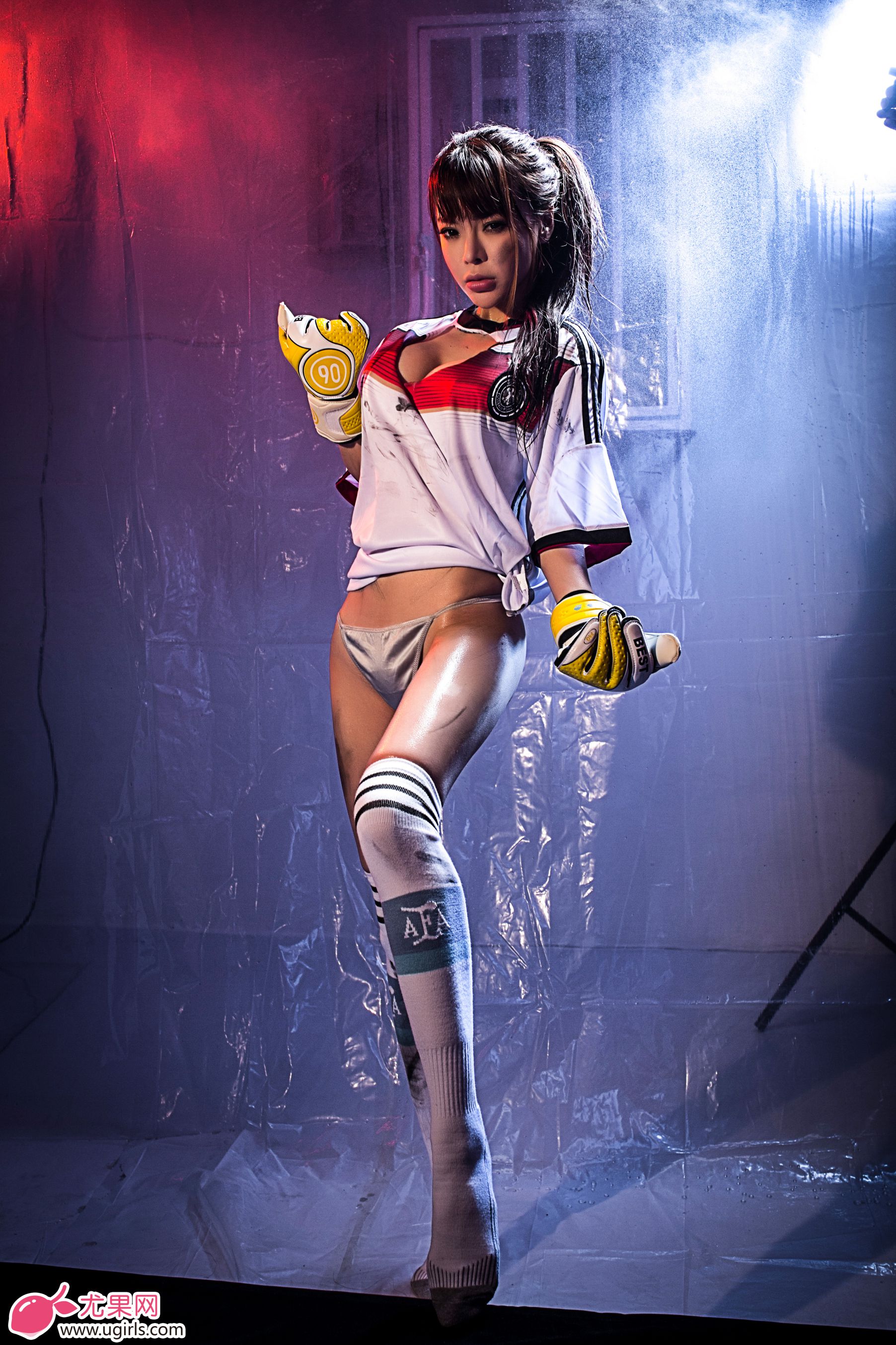 [尤果网Ugirls] T001 苏可可/纯小希/赵雪《2014世界杯足球宝贝特刊》（30P）