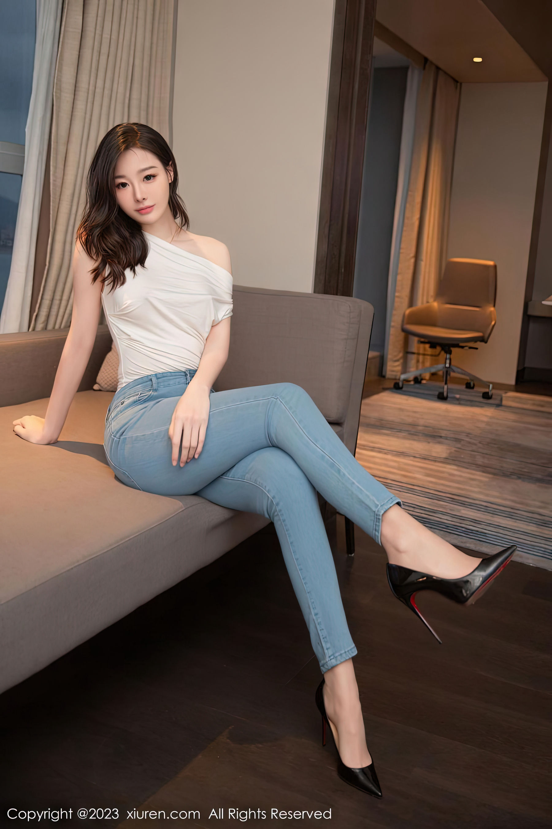 [秀人XiuRen] 2023.02.10 No.6250 是小逗逗（88P）