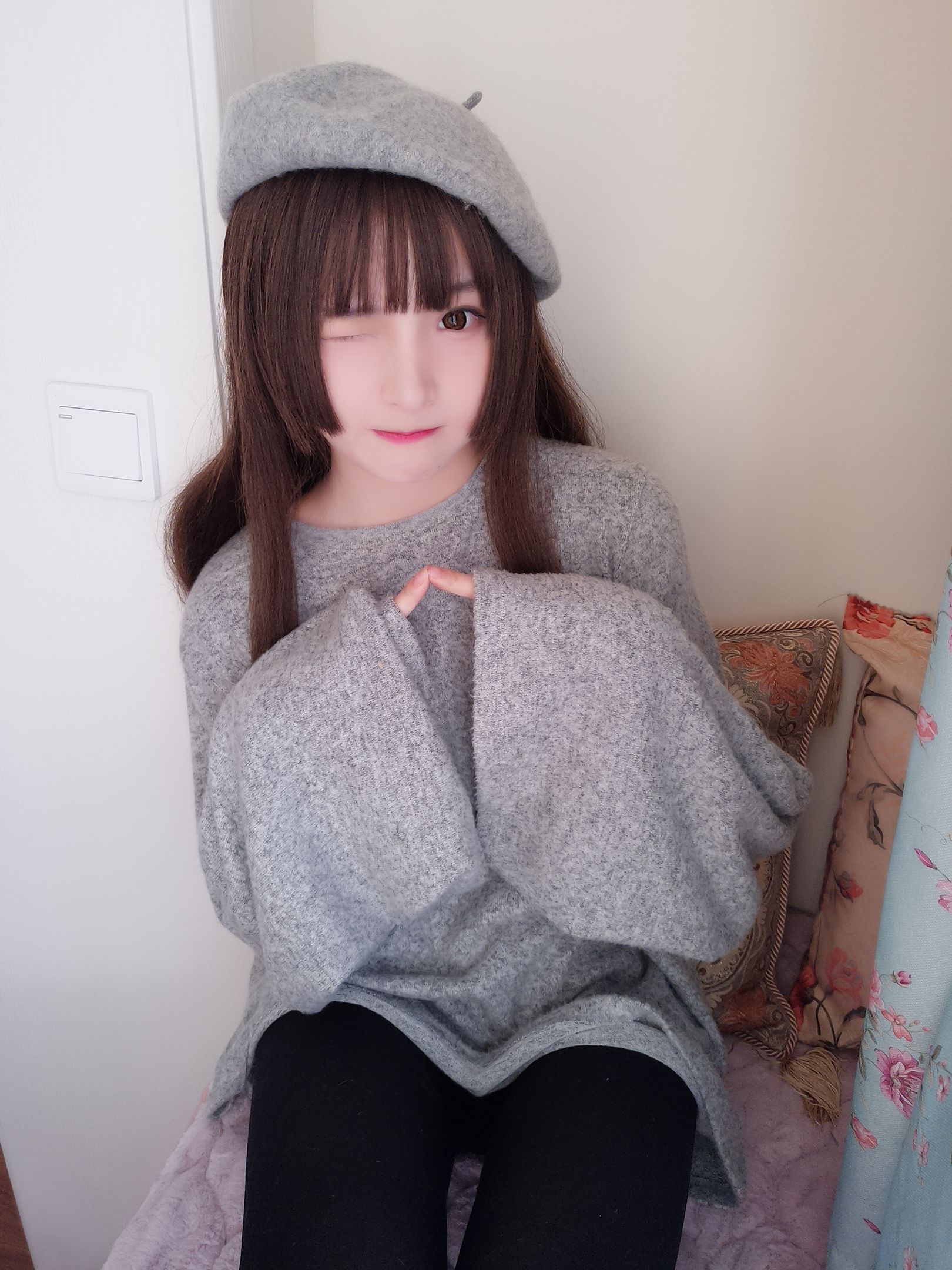 二次元美女古川kagura 鲨鱼画家（15P）