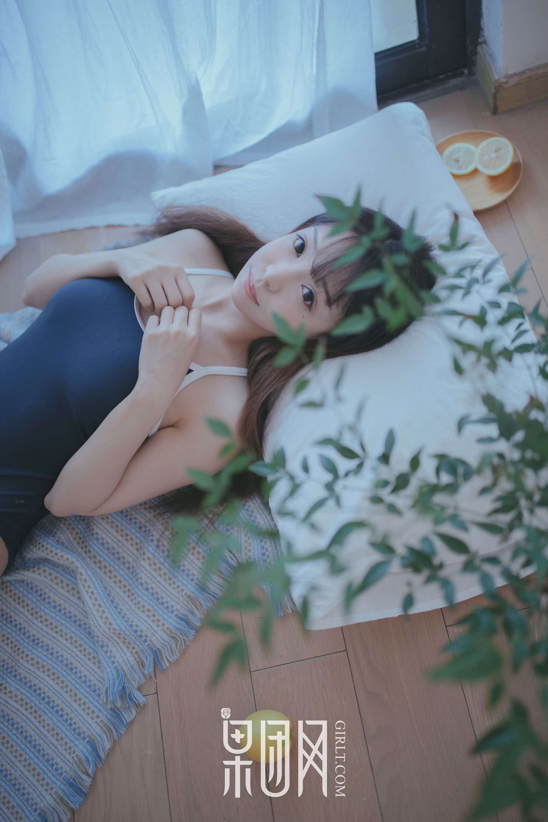 水花花不是水哗哗《邻家小妹陪你吃早餐！》 [果团Girlt]熊川纪信 No.028（56P）