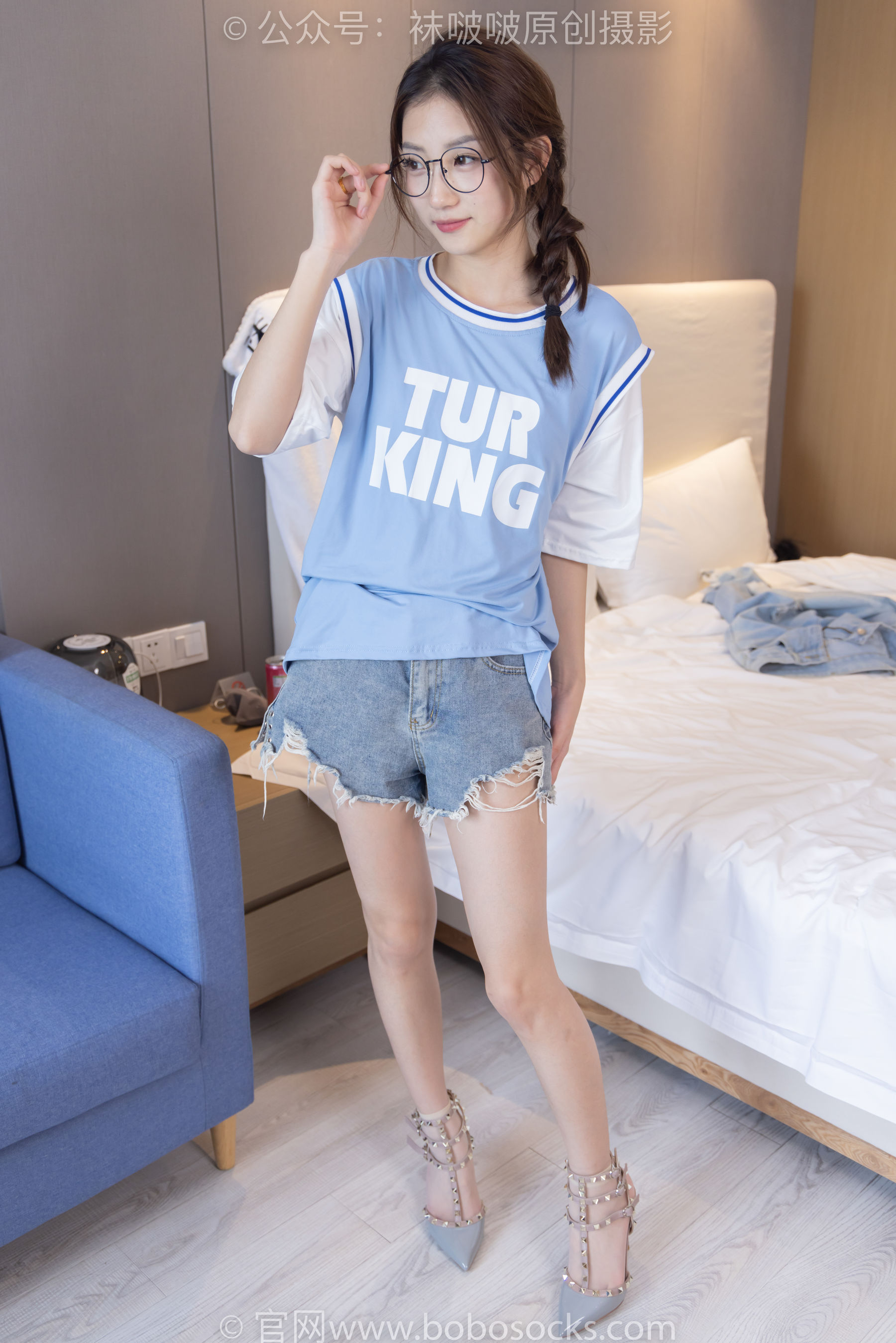 BoBoSocks袜啵啵 No.217 小沫-高跟鞋、皮鞋、短肉丝、自然穿脏白棉袜（150P）