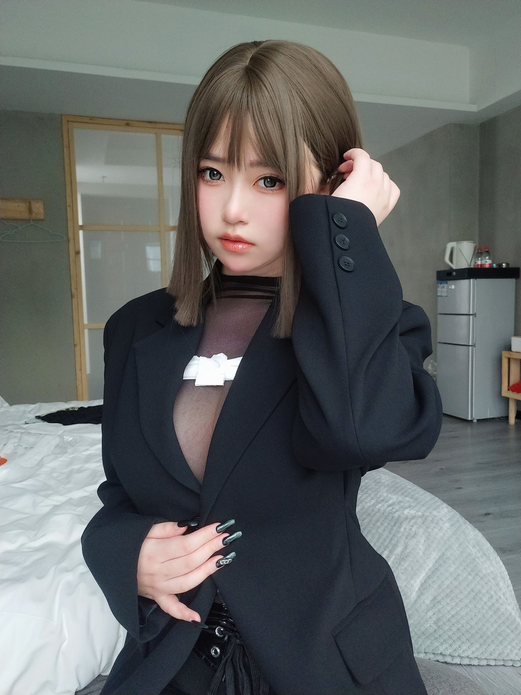 [福利COS] 女主K - 大胆的秘书（107P）