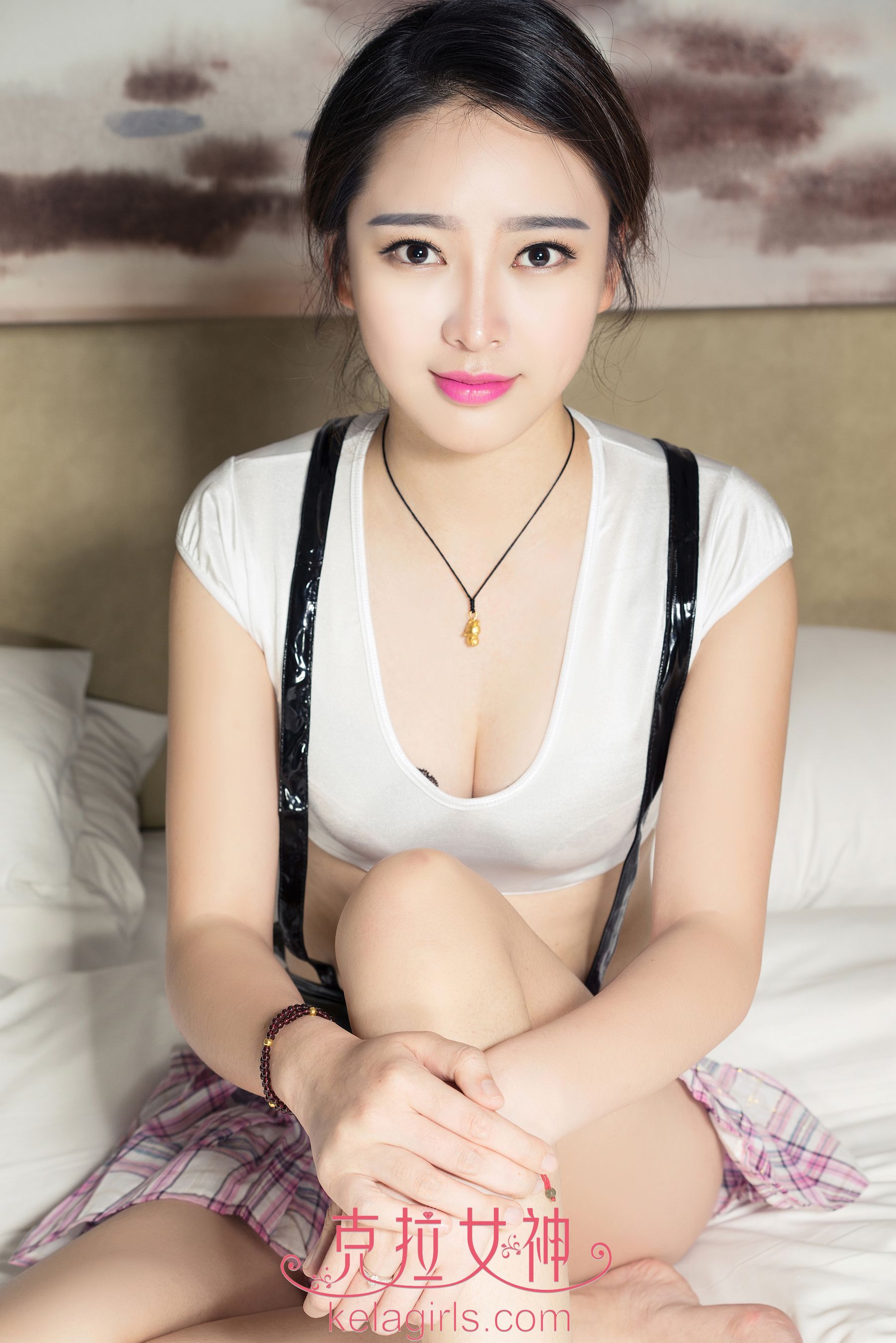 珊珊《一笑醉倾城》 [克拉女神]（29P）