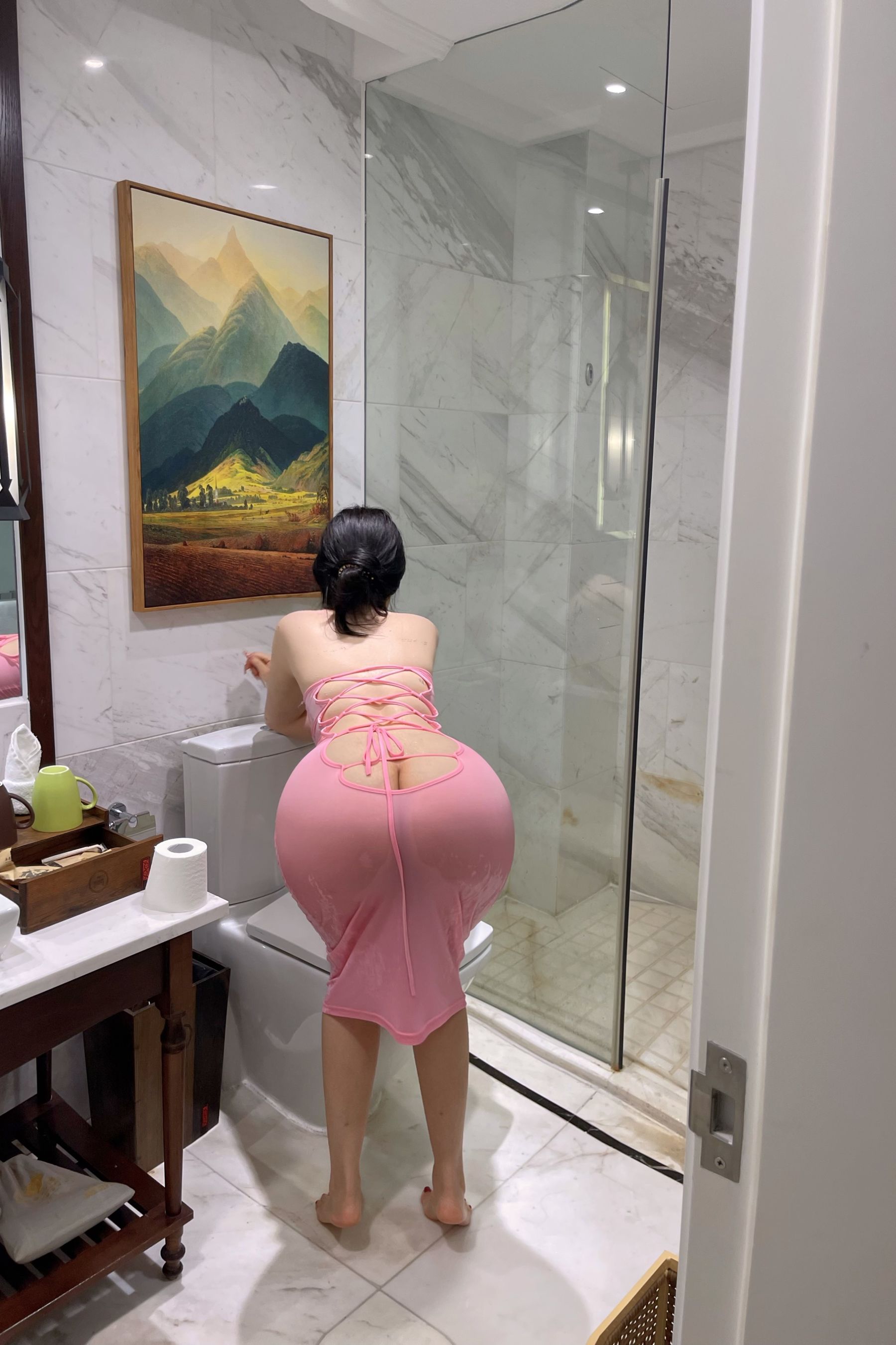 迷人的五姨太 - 湿身诱惑（19P）