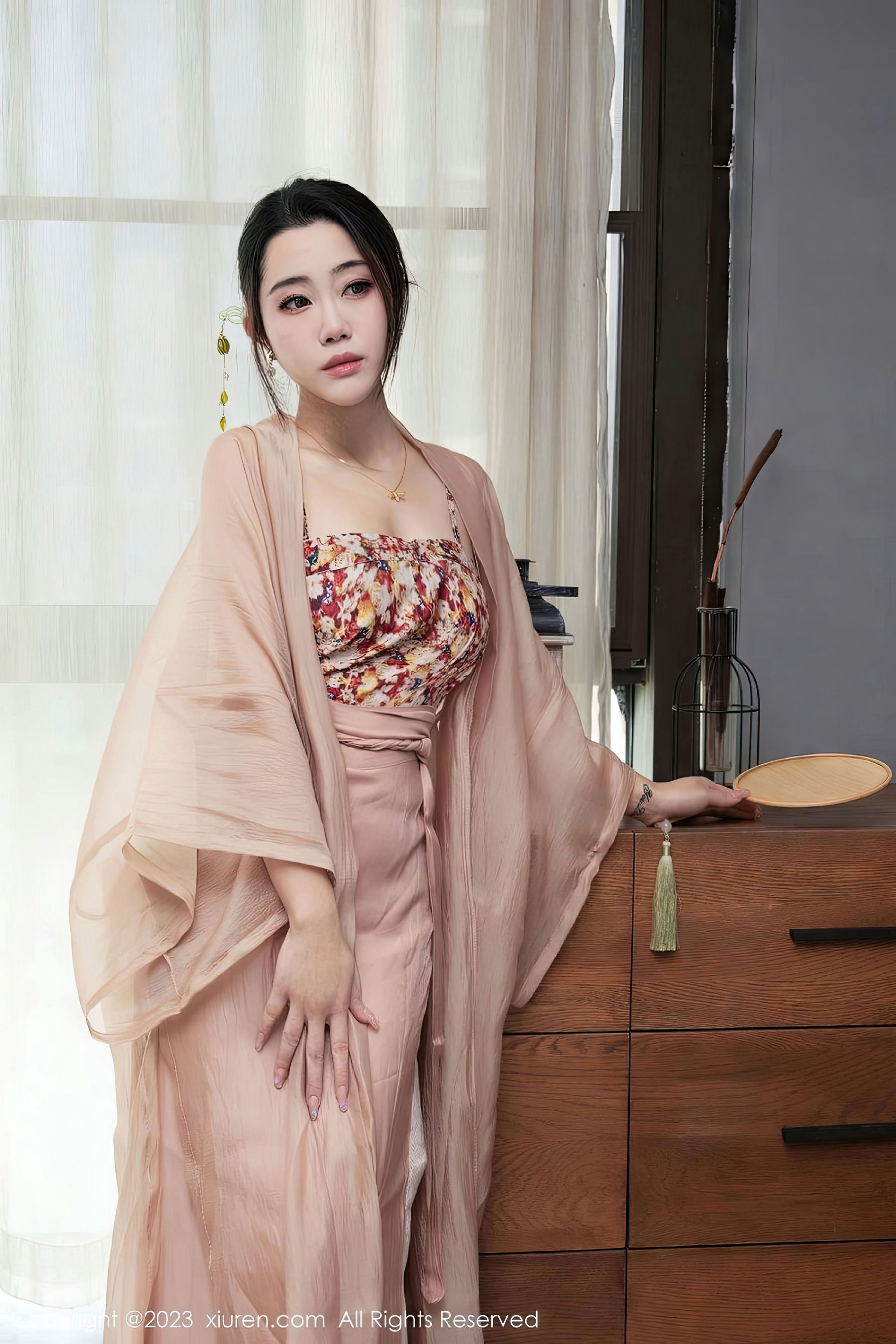 [秀人XiuRen] 2023.03.23 No.6457 严利娅（104P）