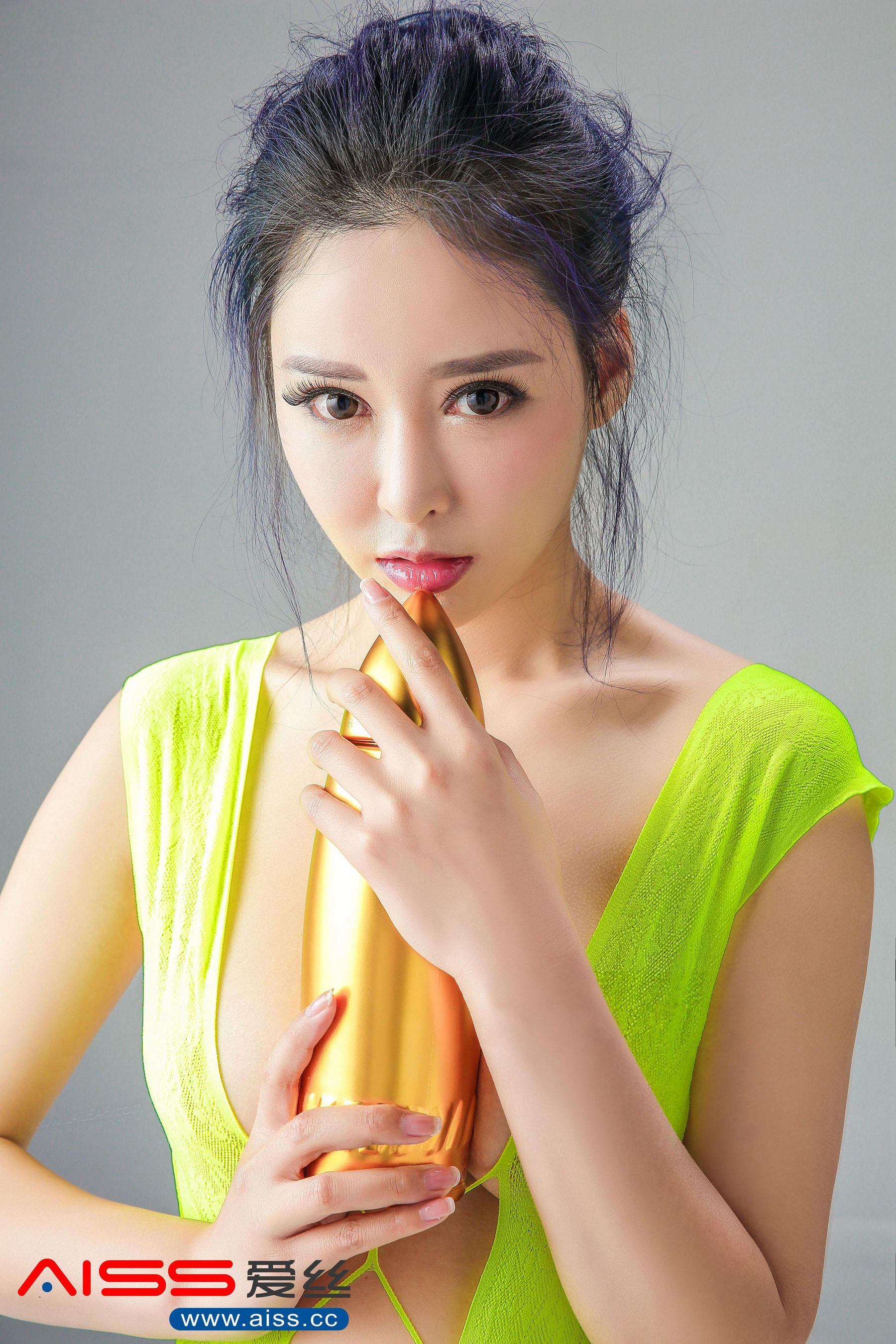 索菲亚《装修工》下 [AISS爱丝] F5017（38P）