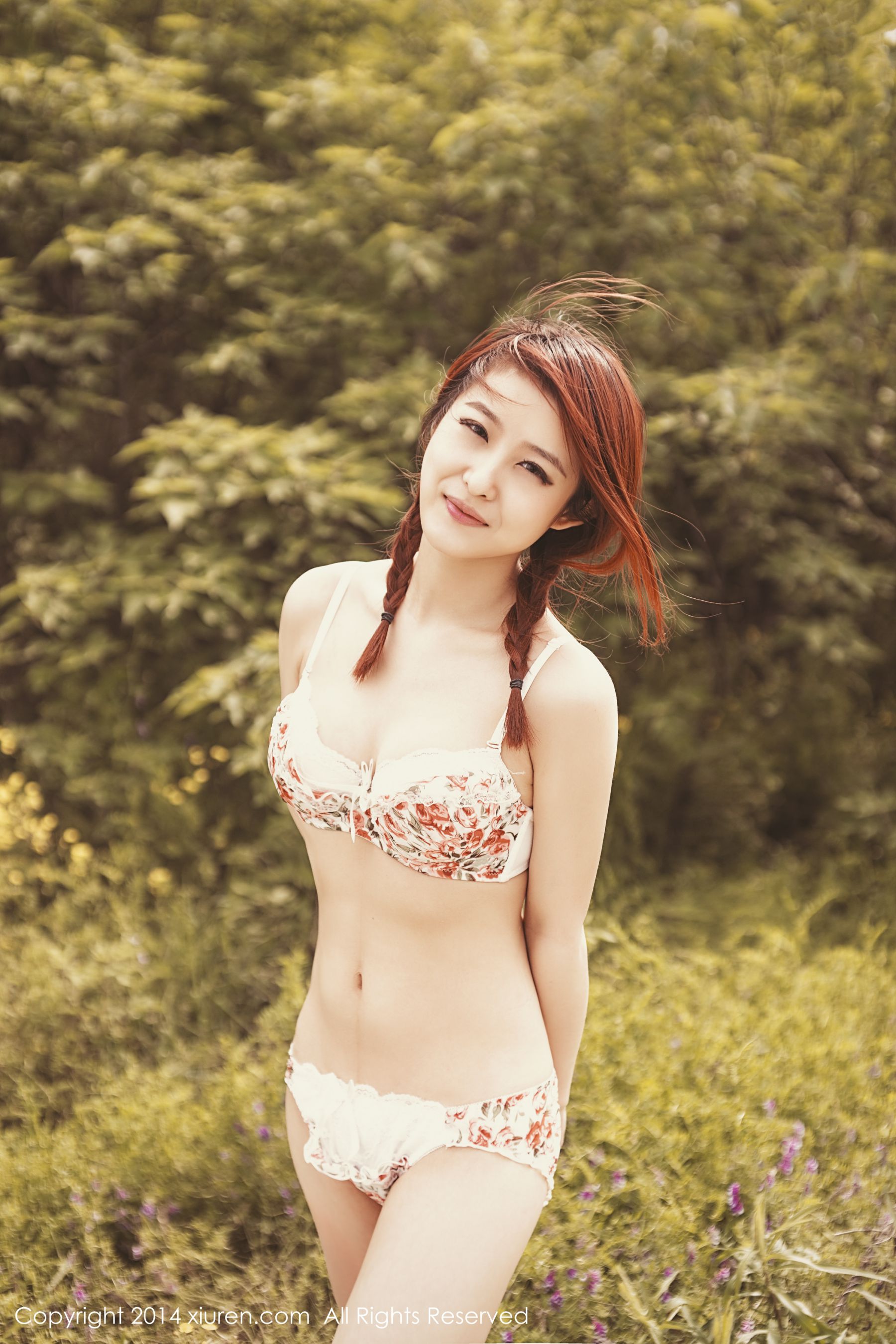 Medusa《阳光少女外拍》 [秀人网XiuRen] No.202（40P）