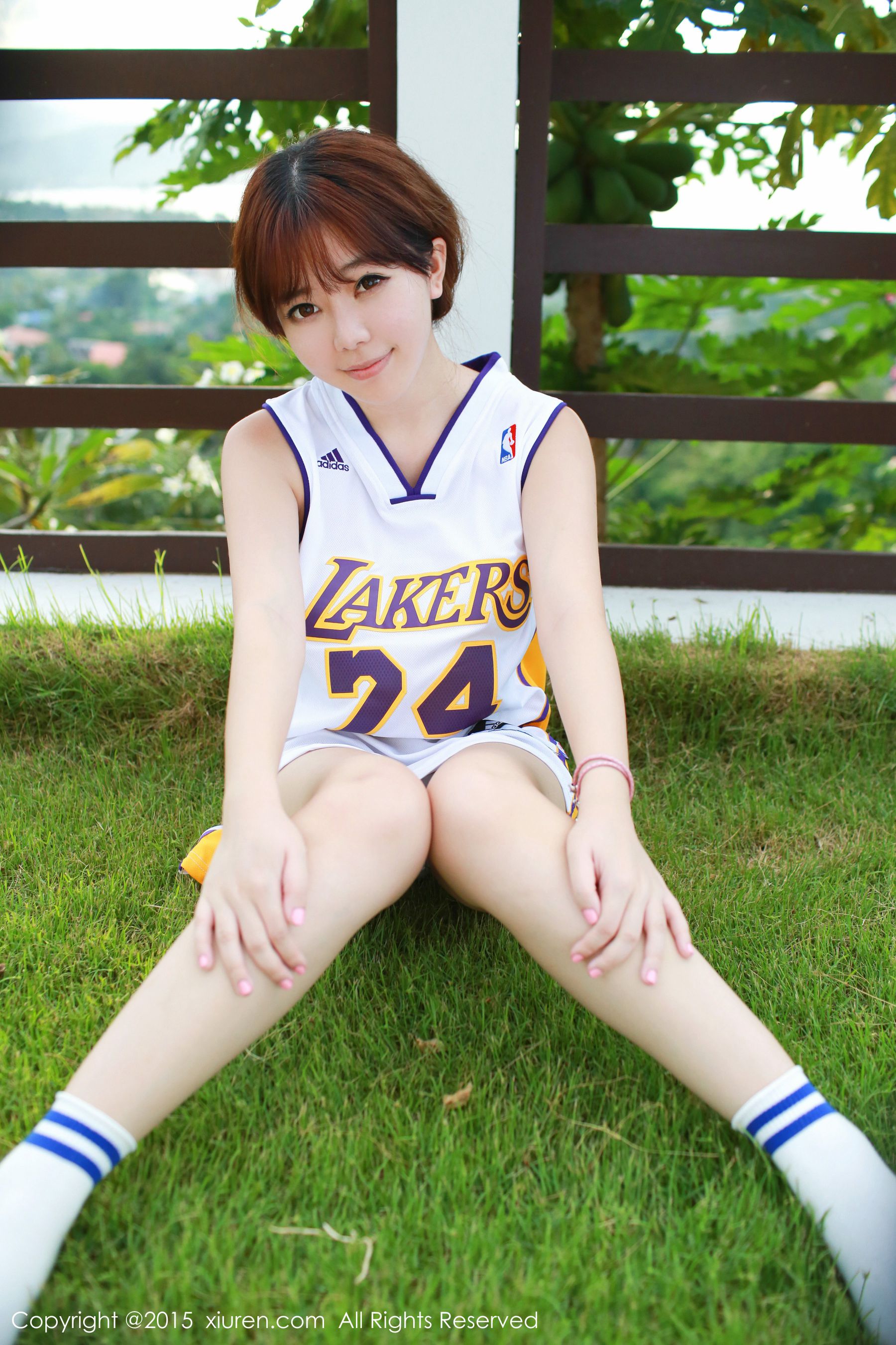 刘飞儿Faye《科比篮球服+布条内衣》 [秀人网XiuRen] No.452（62P）