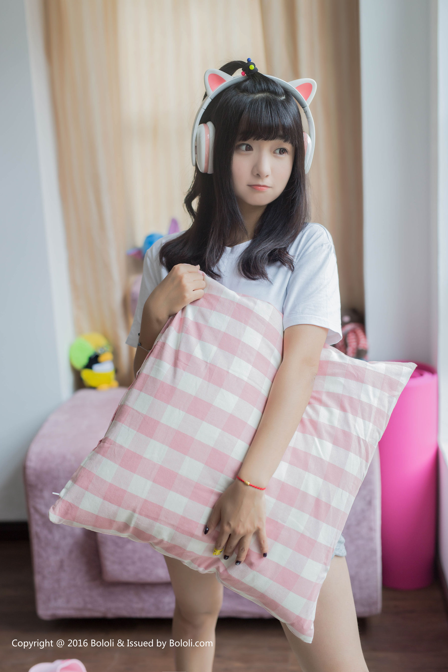 周闻《球球喵耳机》 [Kimoe激萌文化] KIM006（40P）