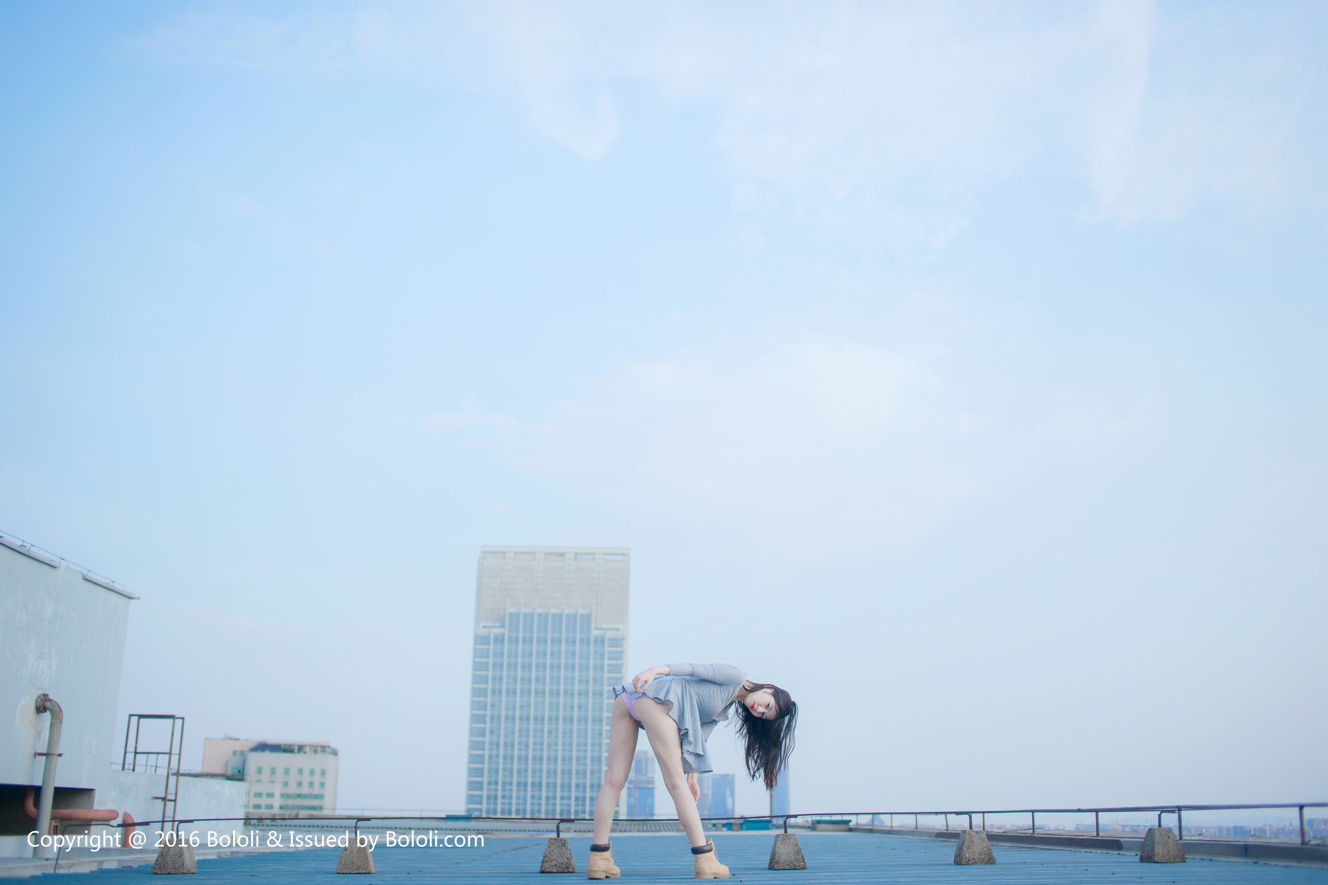 郁郁《粉色天台》 [Bololi波萝社] BOL.103（35P）