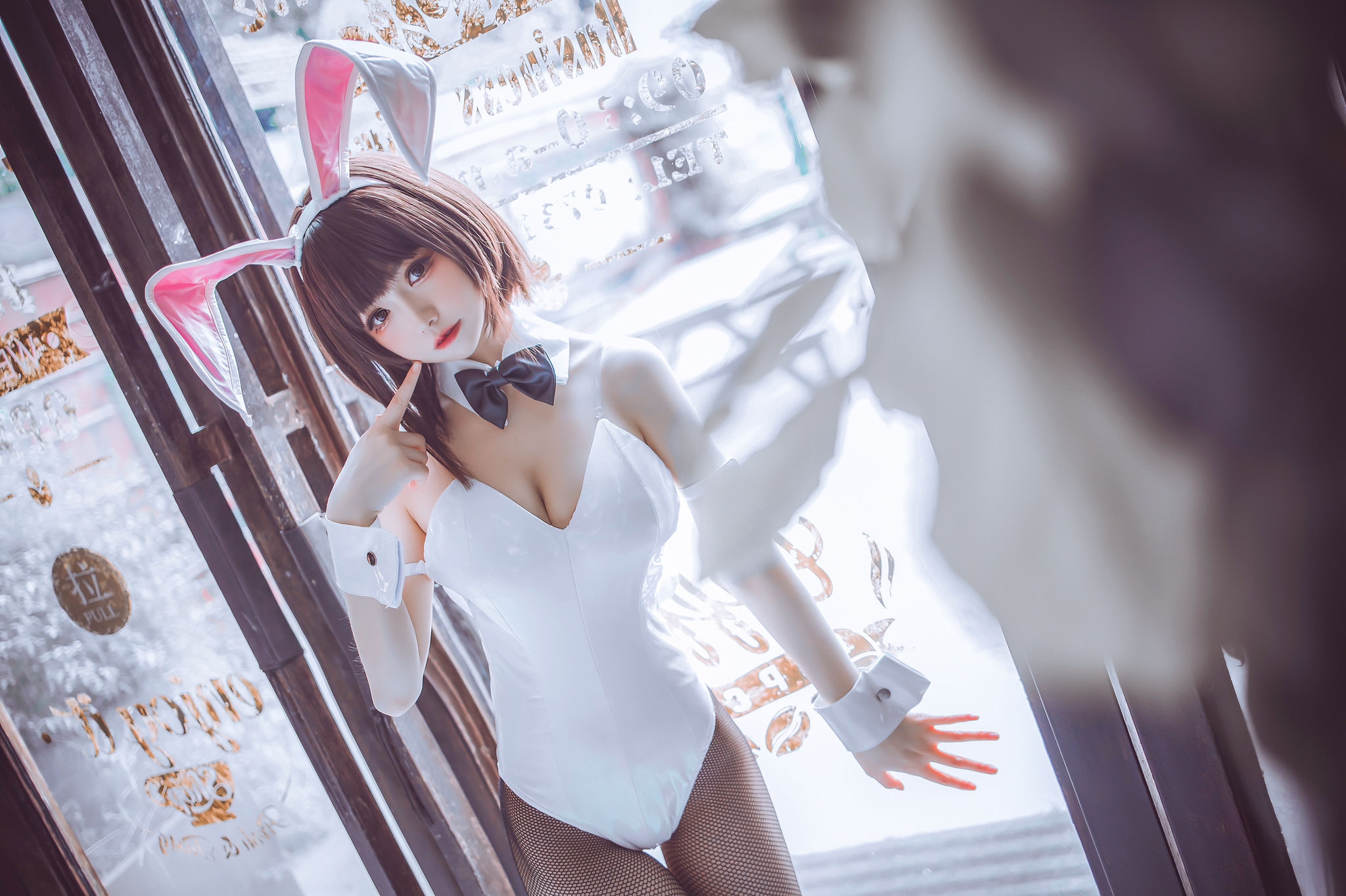 [网红COSER写真] Coser衣衣 - 加藤惠兔女郎（52P）