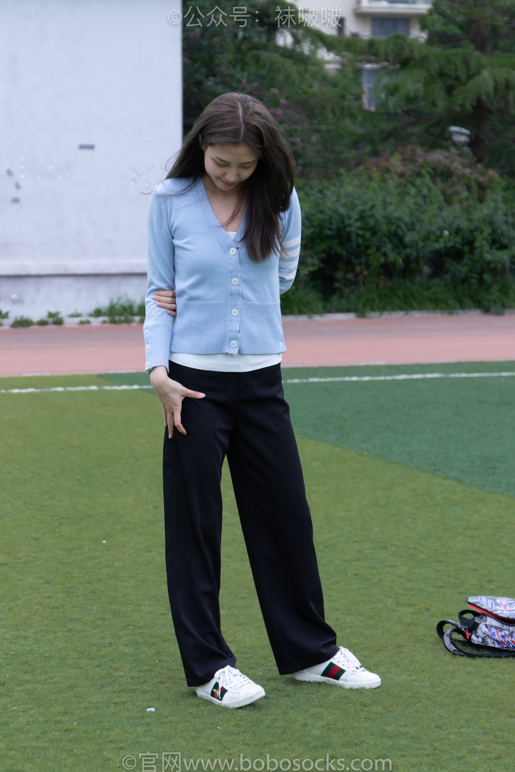 BoBoSocks袜啵啵 No.021 泡芙-板鞋、白棉袜、裸足（130P）-爱变色