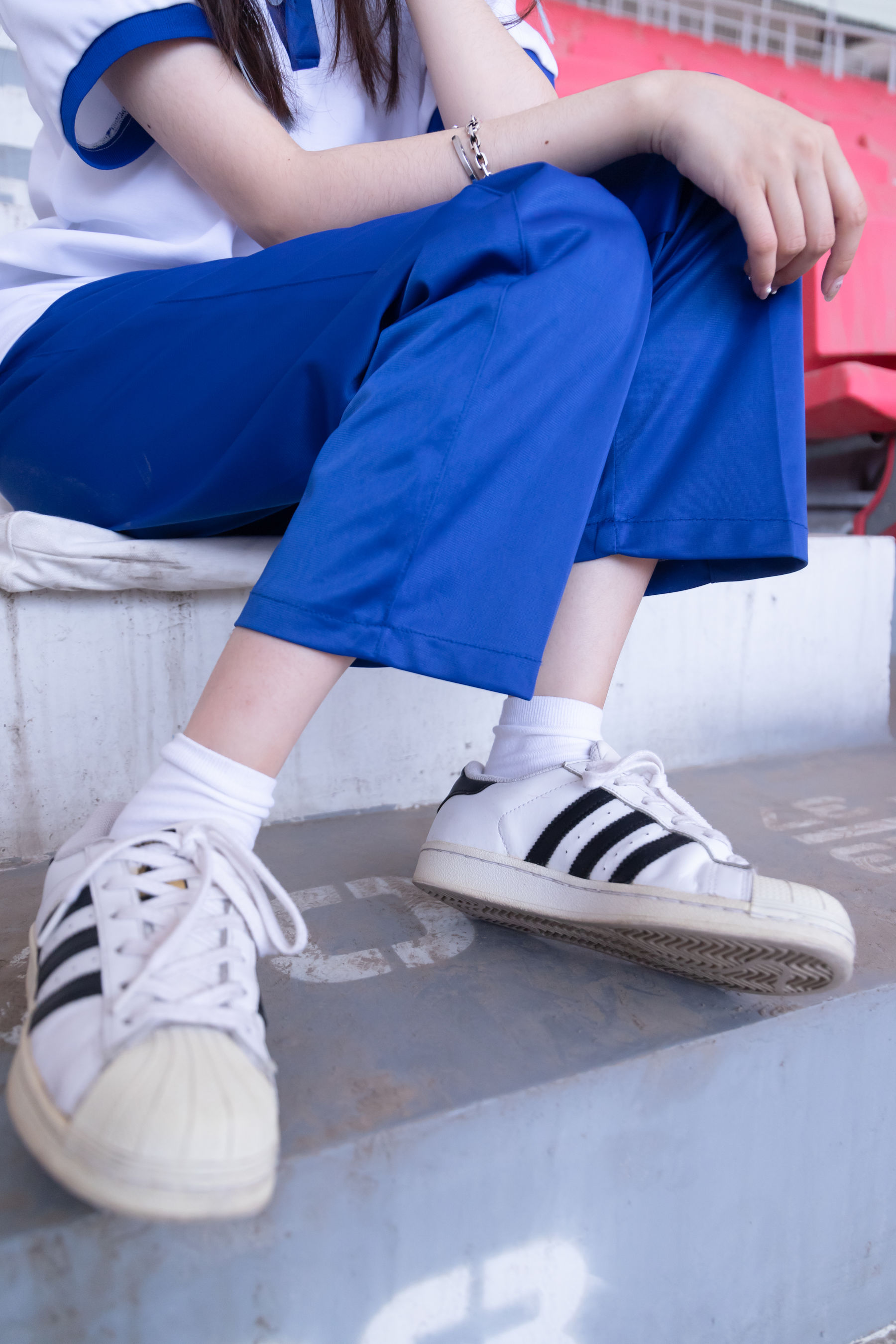 BoBoSocks袜啵啵 No.002 稚予-校服、贝壳头、白棉袜、裸足（138P）