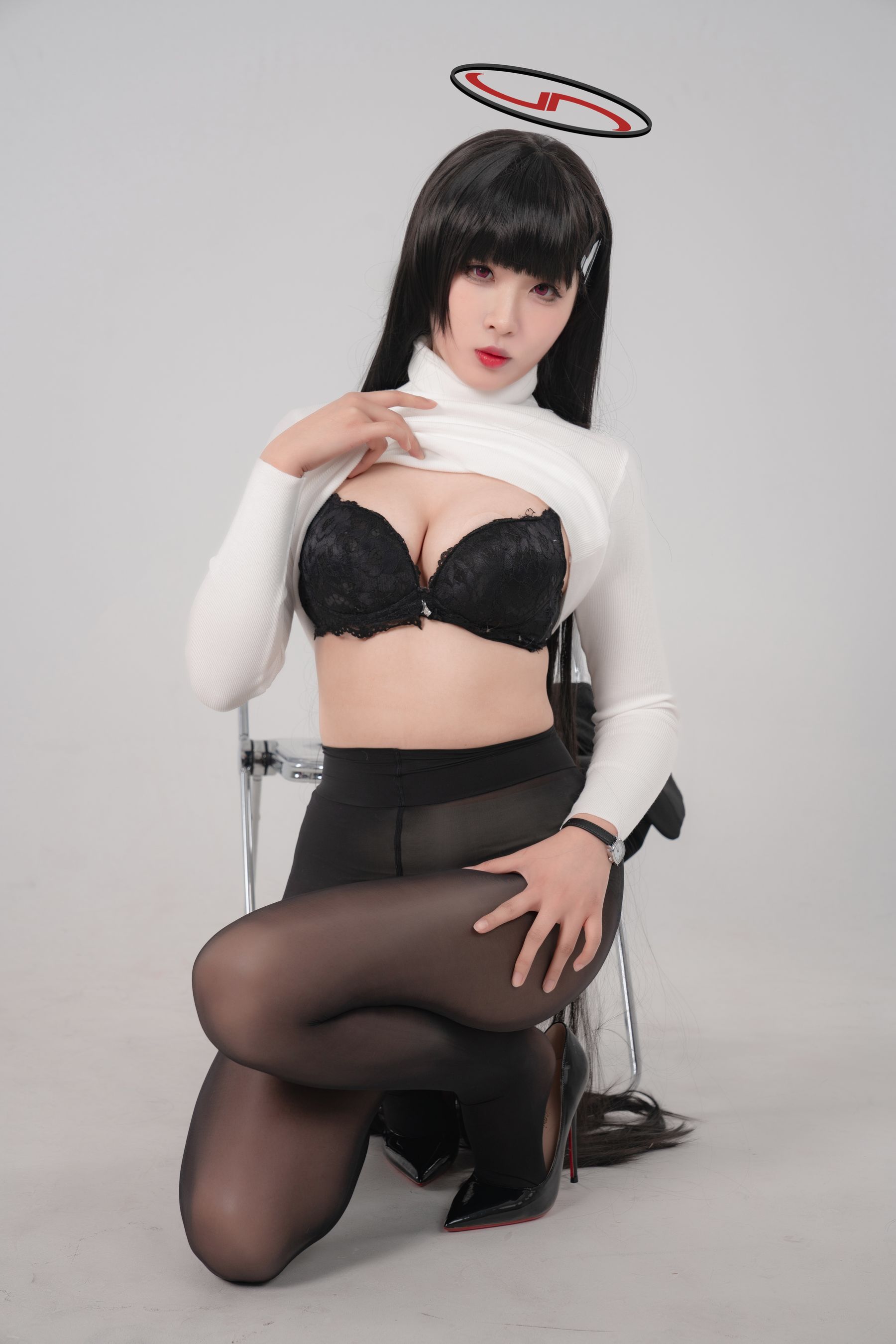 轩萧学姐 - 碧蓝档案 莉音 白毛衣（13P）