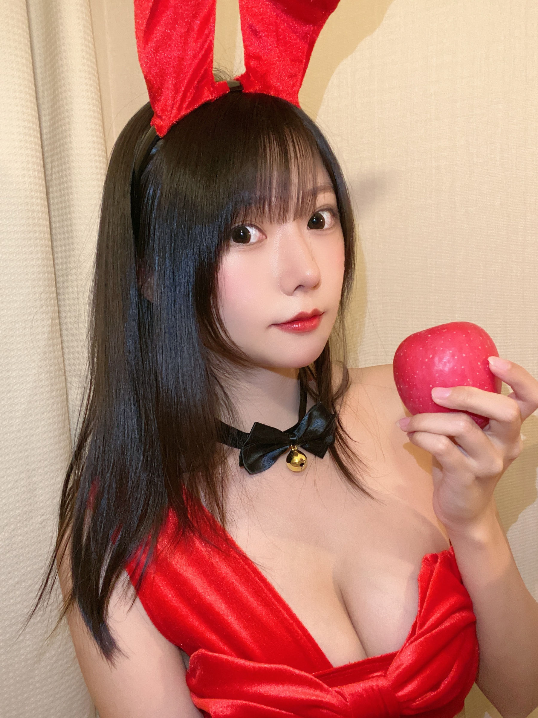 [福利COS] 香草喵露露写真 - 红色丝带（40P）-爱变色