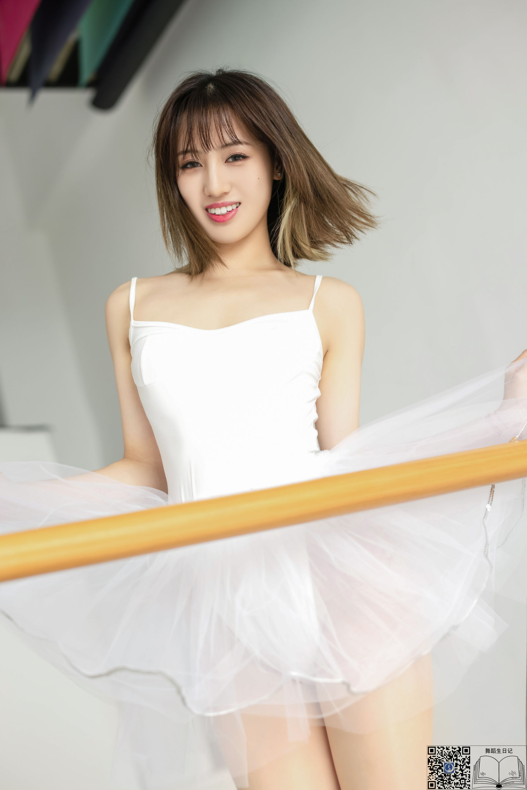 [GALLI嘉丽]舞蹈生日记 057 欣美3（53P）