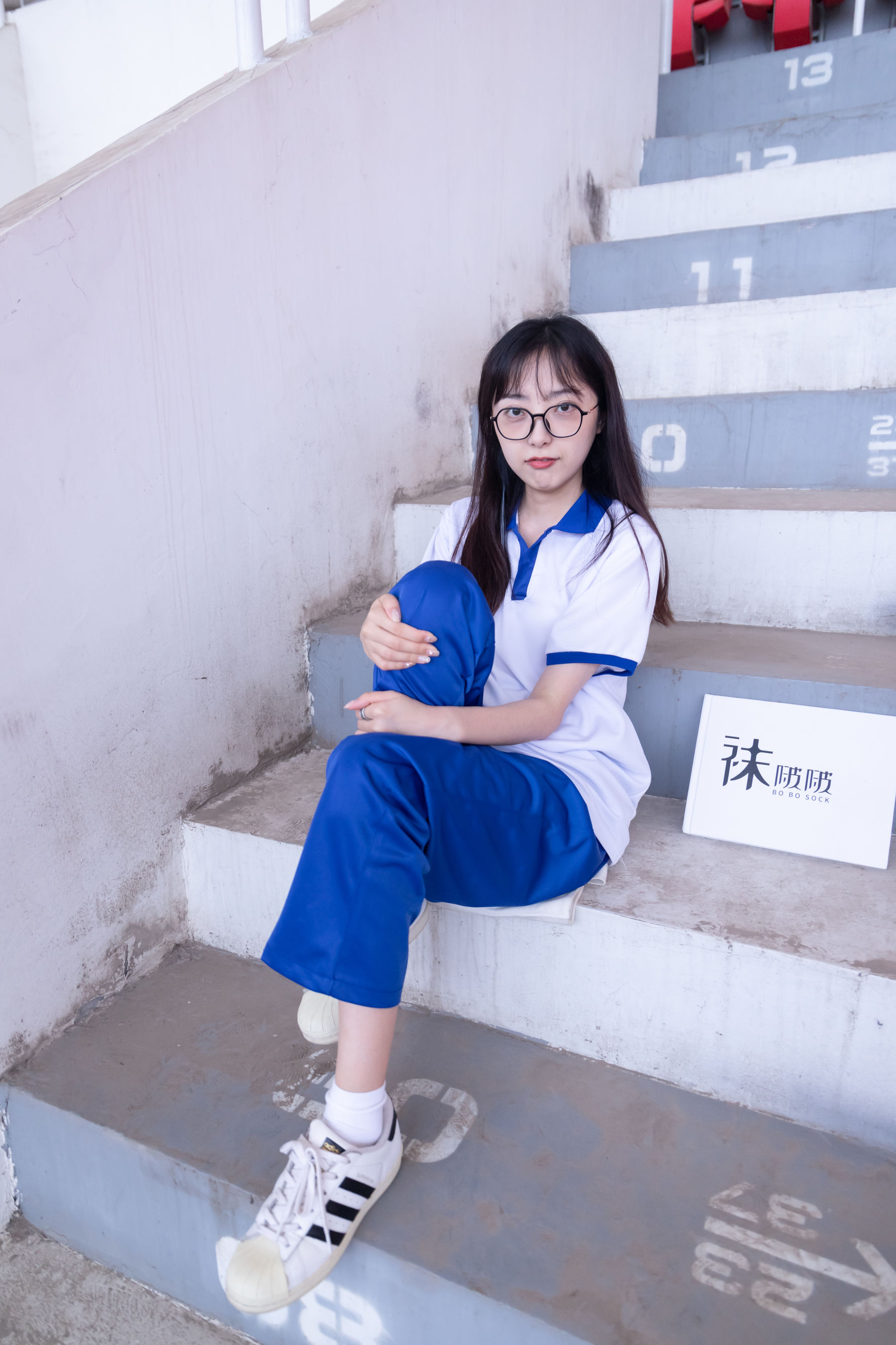 BoBoSocks袜啵啵 No.002 稚予-校服、贝壳头、白棉袜、裸足（138P）