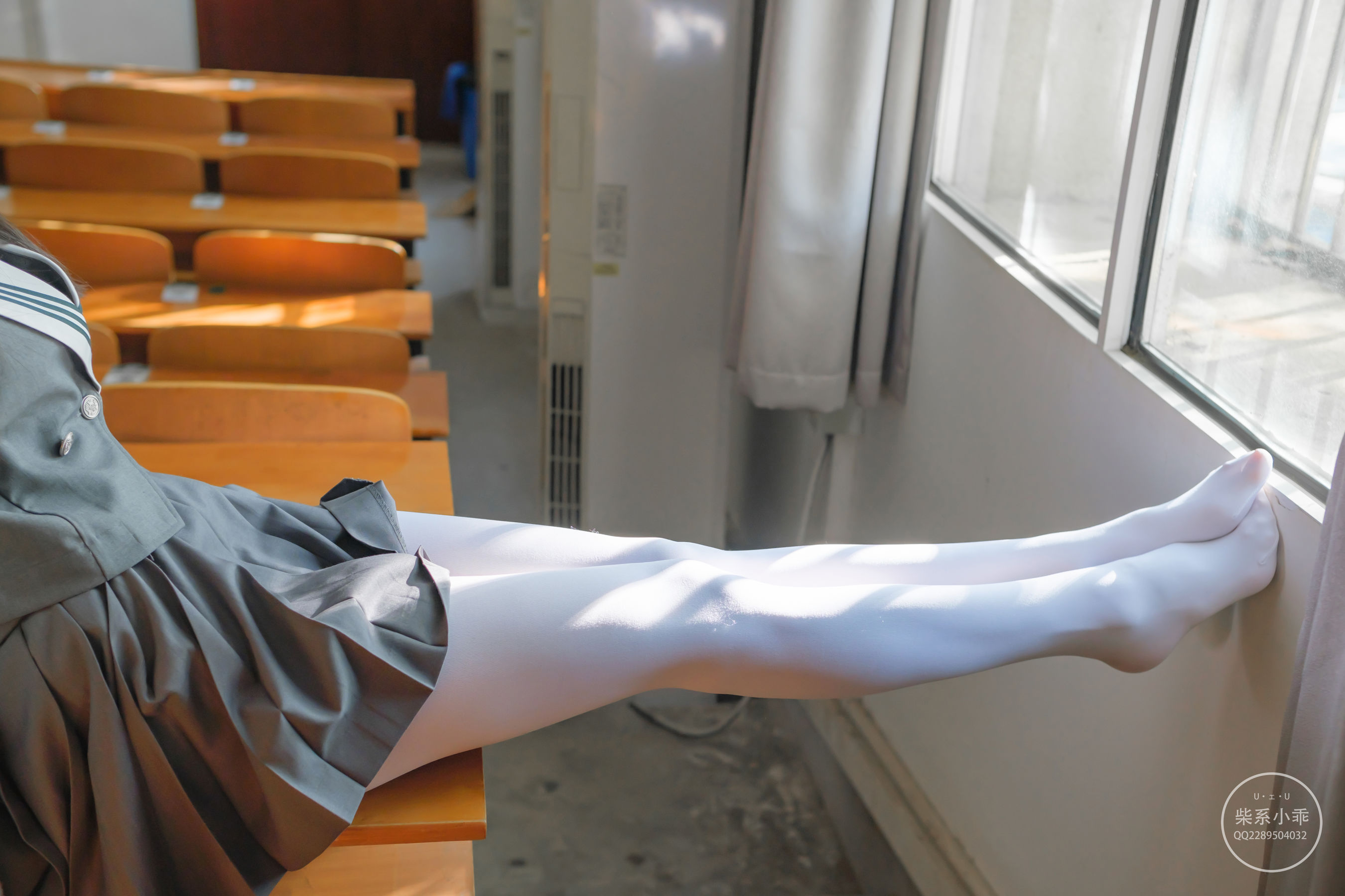 [福利COS] 柴系小乖(稚乖画册) - 夜夜 教室（61P）