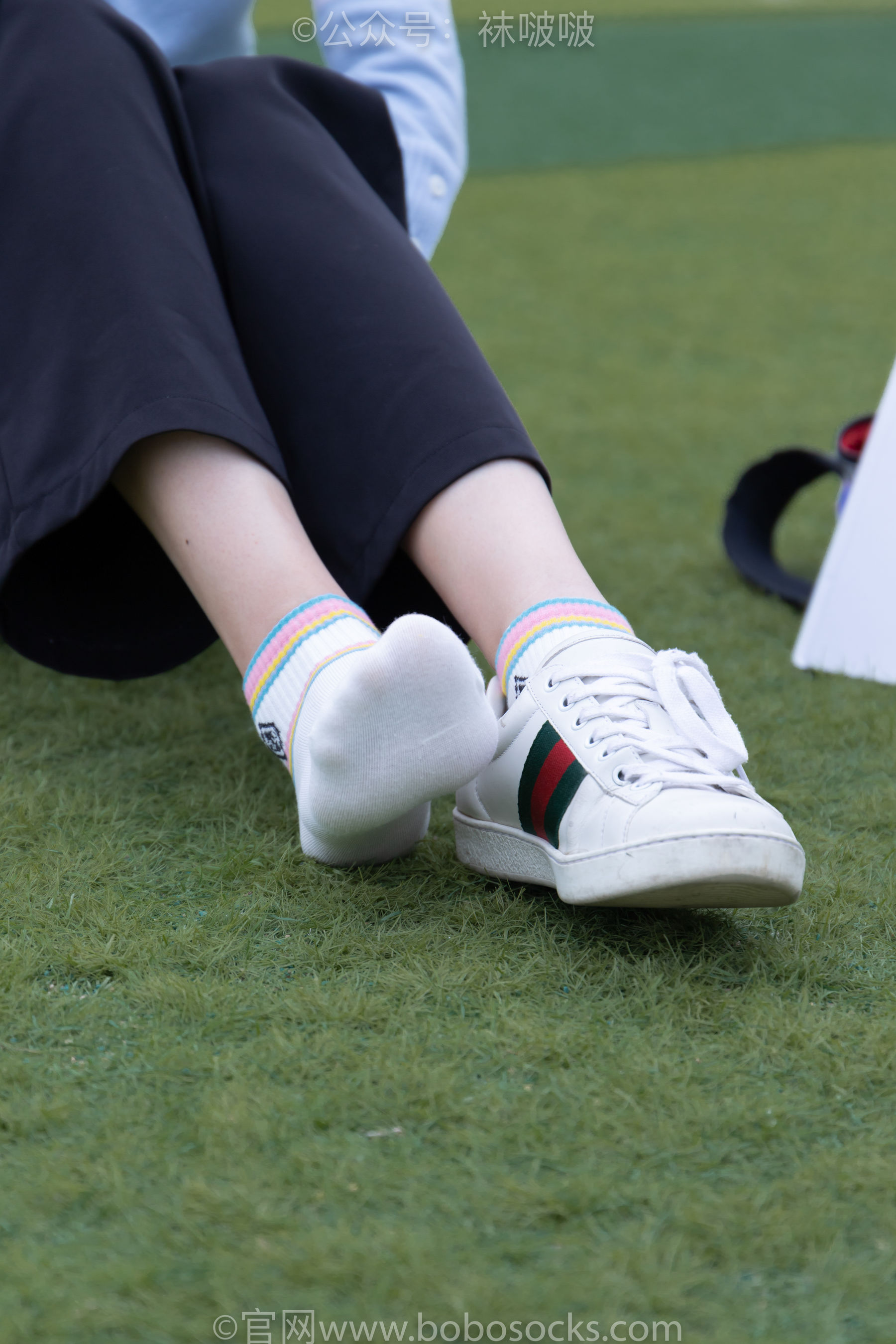 BoBoSocks袜啵啵 No.021 泡芙-板鞋、白棉袜、裸足（130P）