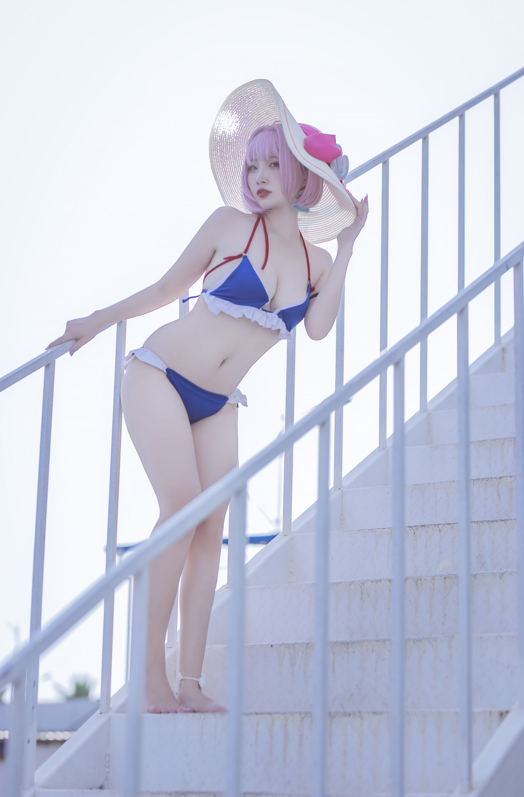 [福利COS] 人气Coser二佐Nisa - 碧蓝 塔尔图泳装（23P）