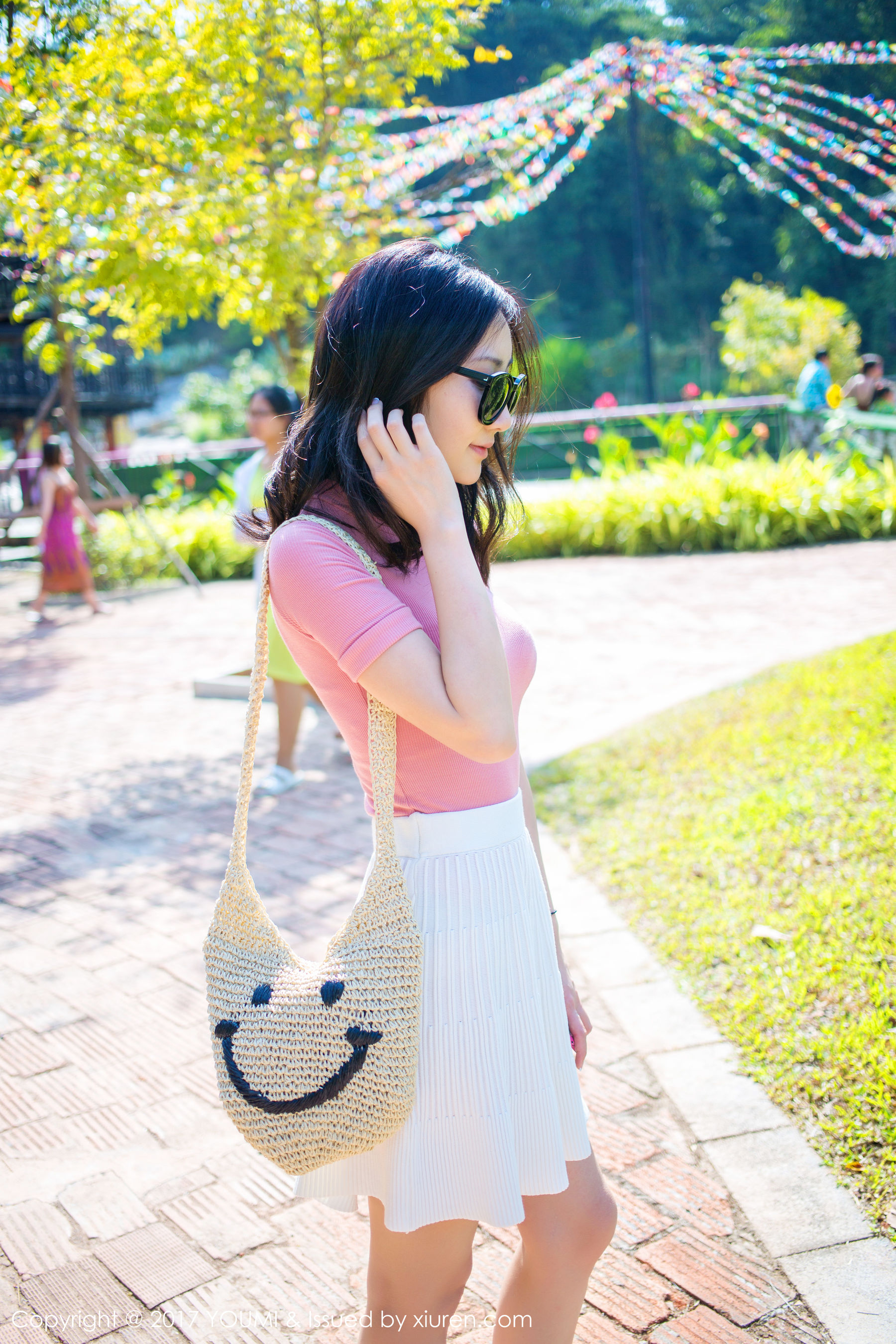 Yumi-尤美《陪女神去尤美看海》 [尤蜜荟YouMi] Vol.023（47P）-爱变色