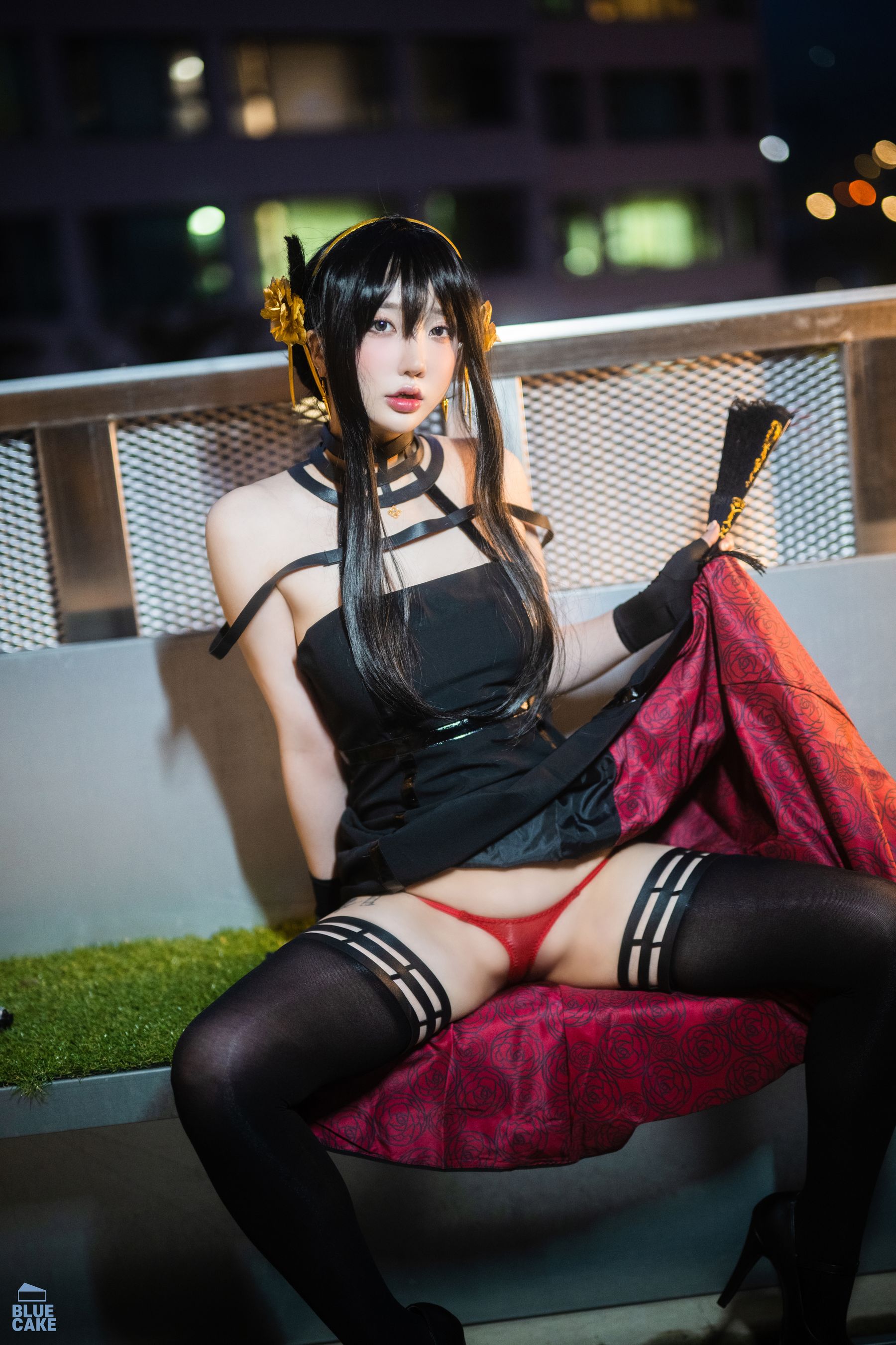 [BLUECAKE]  YeEun - Black Rose（80P）-爱变色