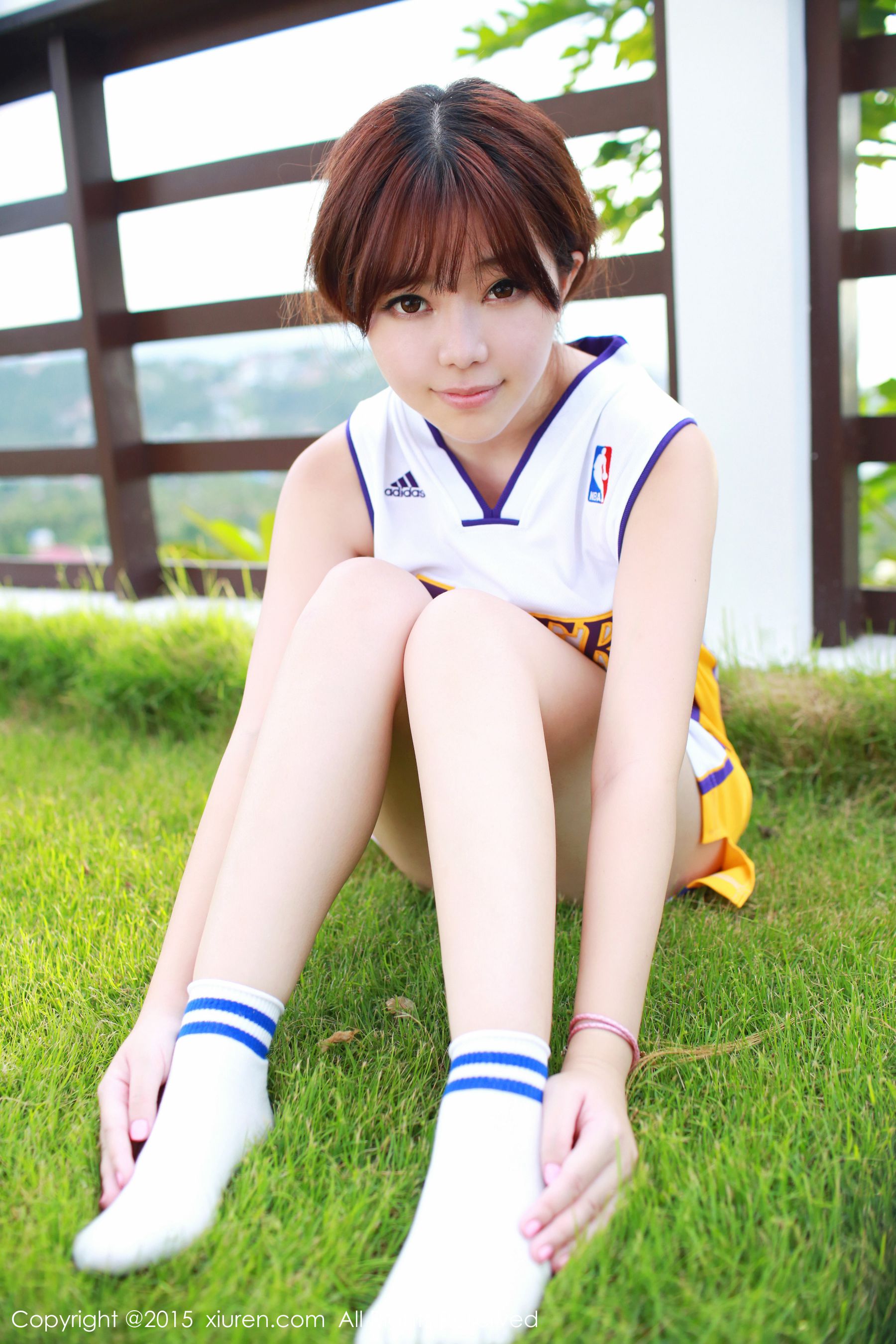 刘飞儿Faye《科比篮球服+布条内衣》 [秀人网XiuRen] No.452（62P）