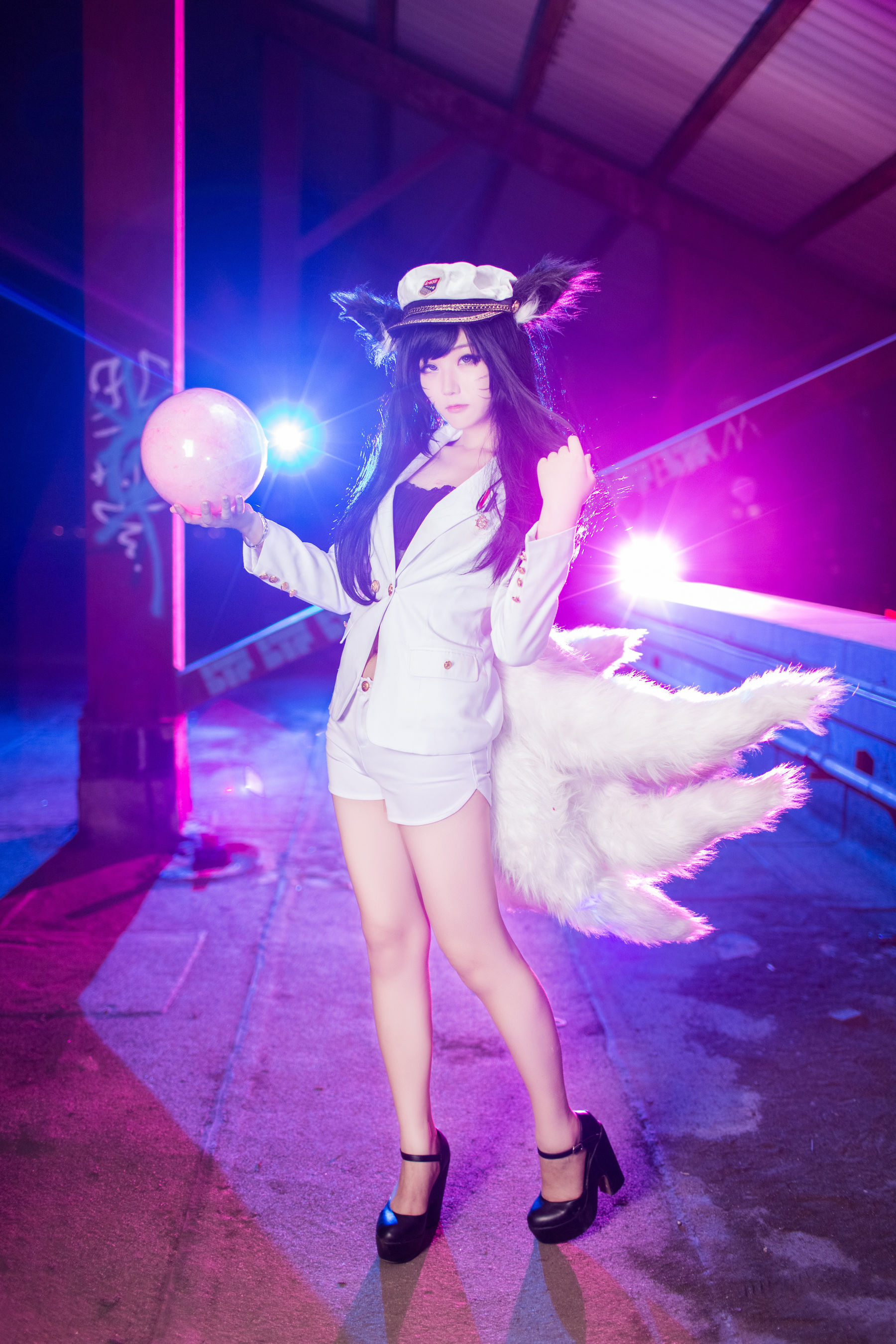 [福利COS] 动漫博主浅野菌子 - 英雄联盟 九尾妖狐阿狸（7P）