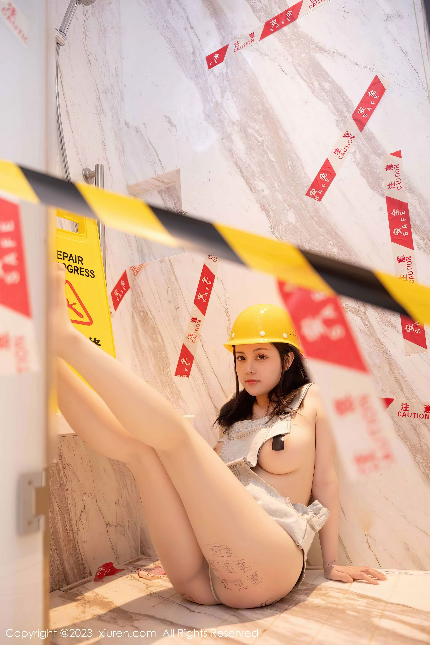 [秀人XiuRen] 2023.05.18 No.6760 豆瓣酱（85P）-爱变色