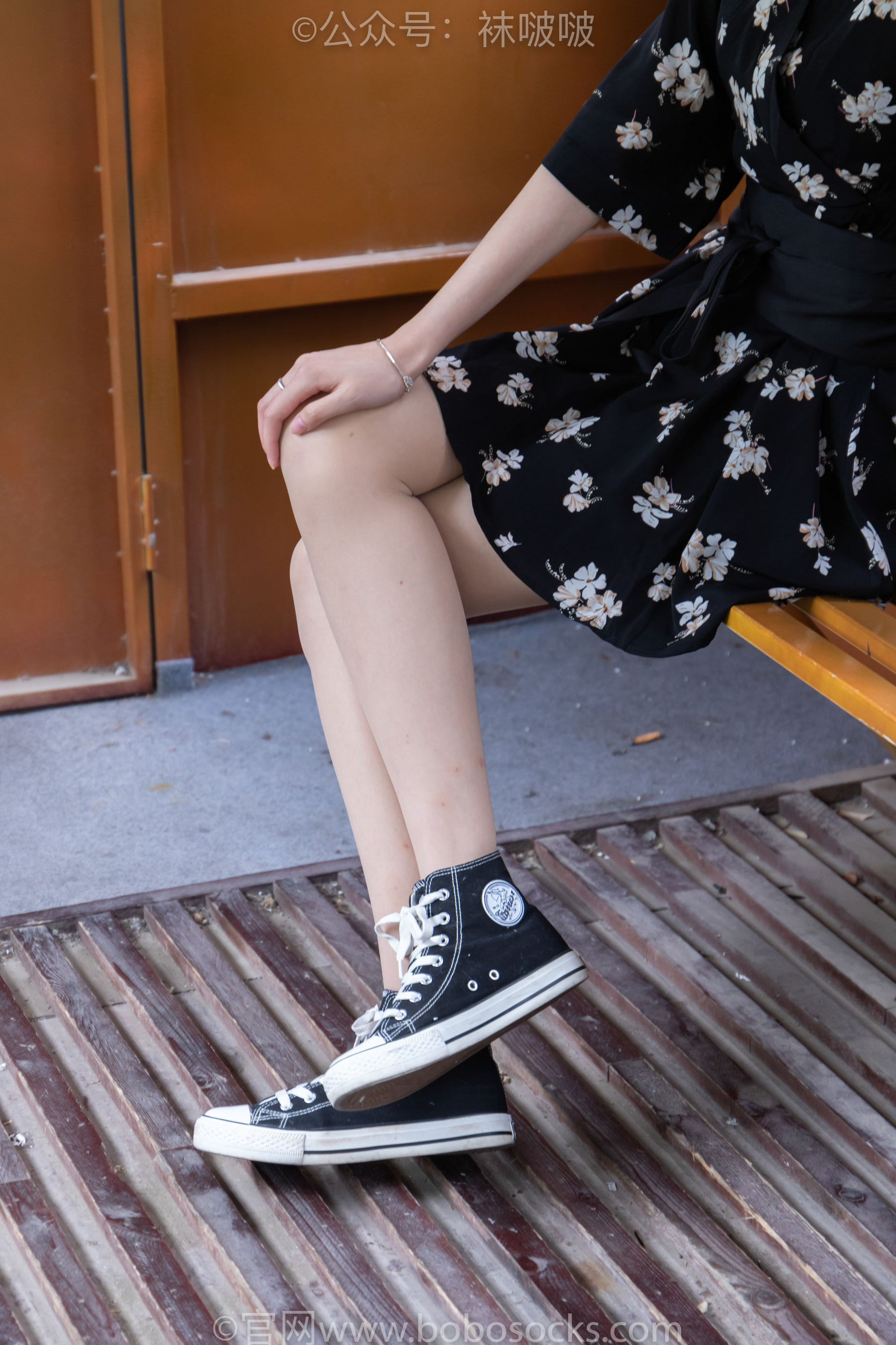 BoBoSocks袜啵啵 No.013 小甜豆-匡威帆布鞋、浅灰色短棉袜、肉丝（132P）-爱变色