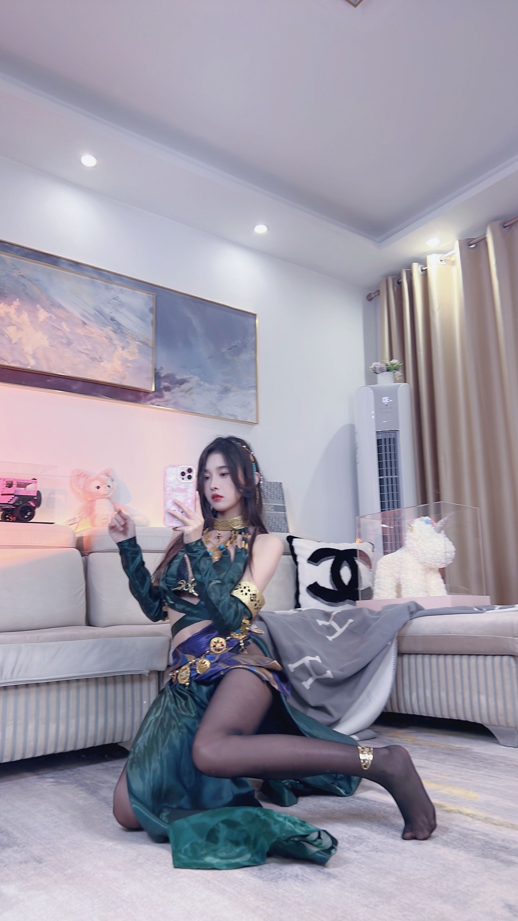 虎牙小小奶瓶儿 - 迦南（17P）