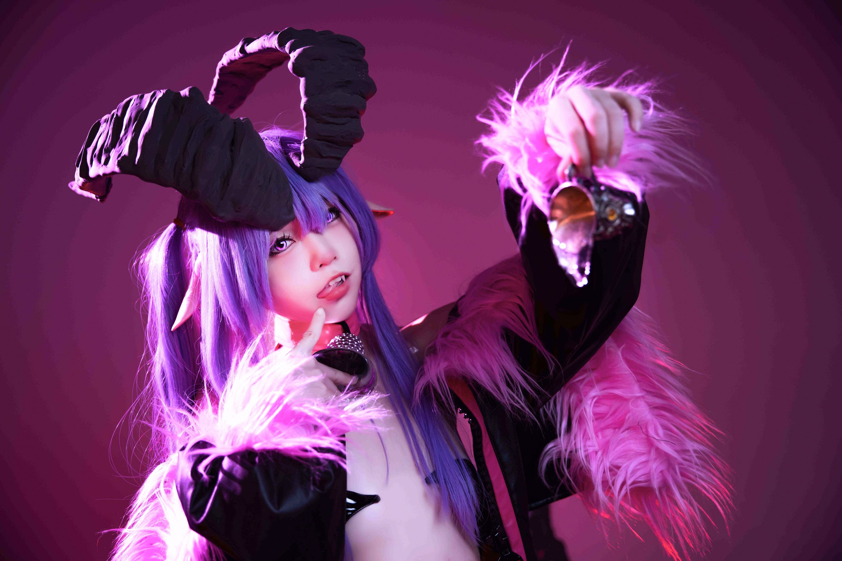 [福利COS] 动漫博主G44不会受伤 - 咩咩子（24P）