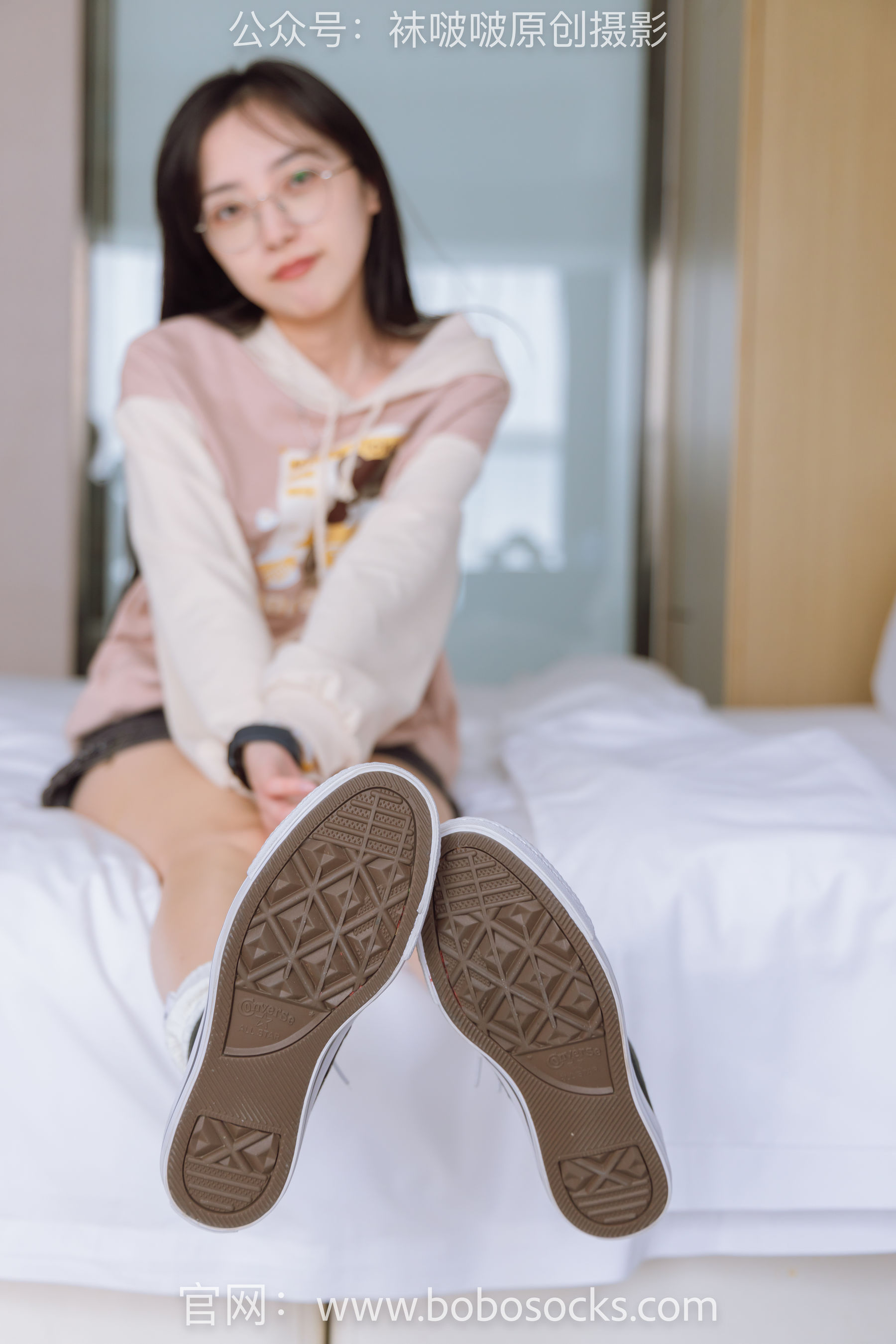 BoBoSocks袜啵啵 No.143 稚予-匡威板鞋、vans帆布鞋、两双白棉袜（165P）