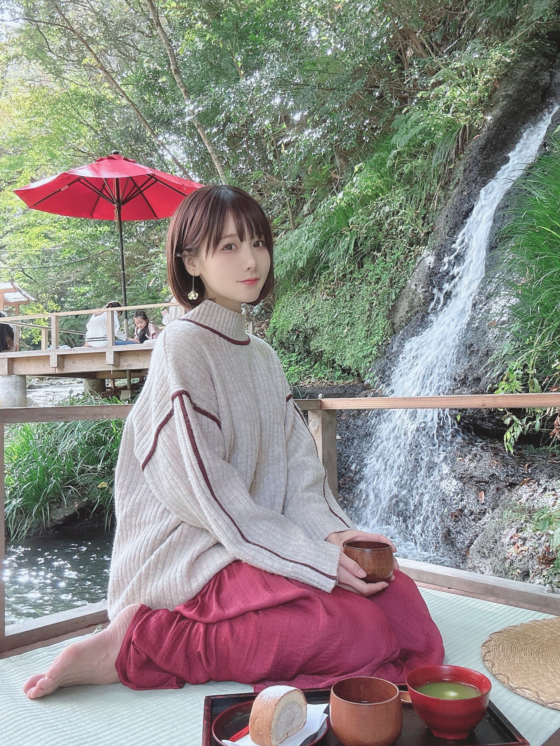 [福利COS] 日本甜美COSERけんけん[fantia] 2022-11-30 11月ありがとうございました(ᴗ͈ˬᴗ͈)  ❤（12P）