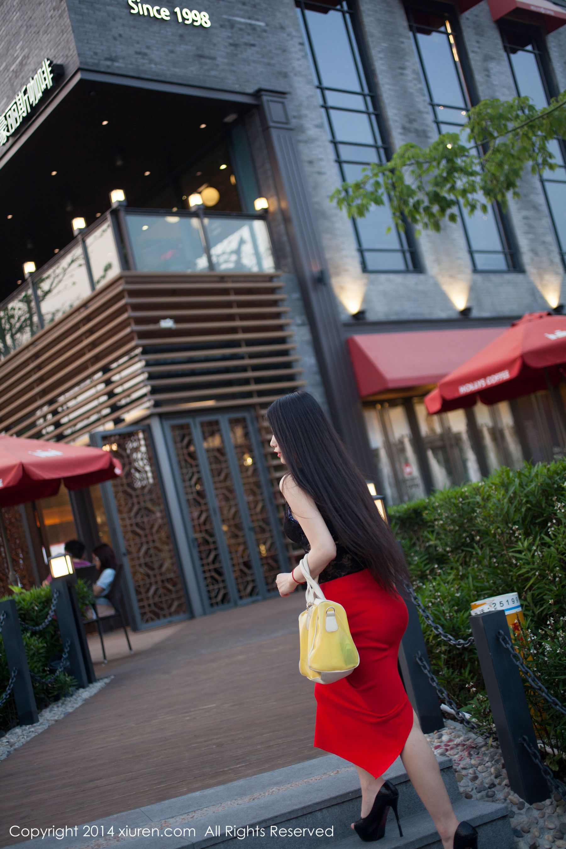 战姝羽Zina《翘臀无敌》 [秀人网XiuRen] No.128（54P）