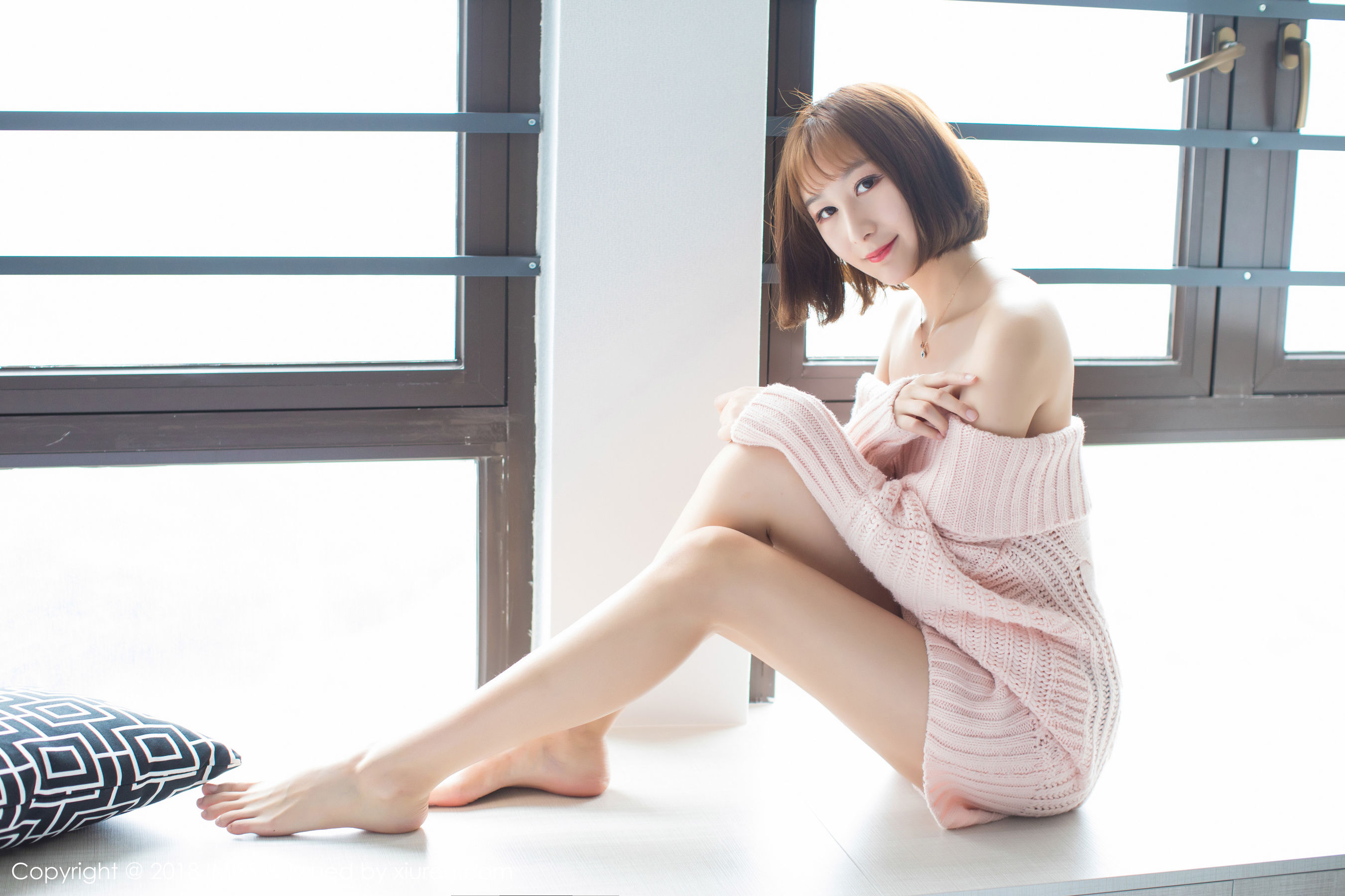 九尾Ivy-《性感极致的丝袜美腿诱惑》 [爱蜜社IMiss] Vol.240（53P）